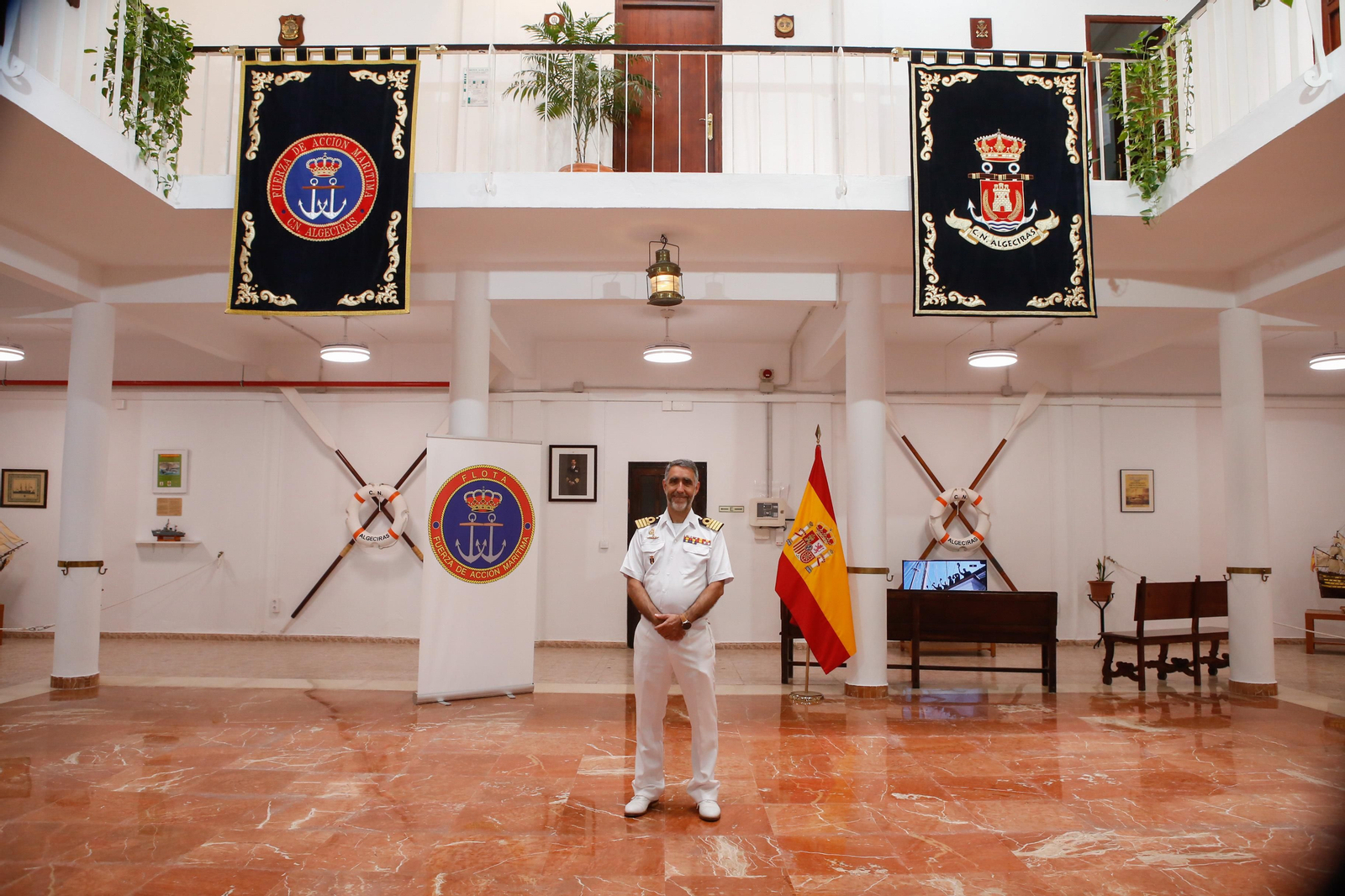 Jornadas de puertas abiertas en la Comandancia de  Marina de Algeciras, en imágenes