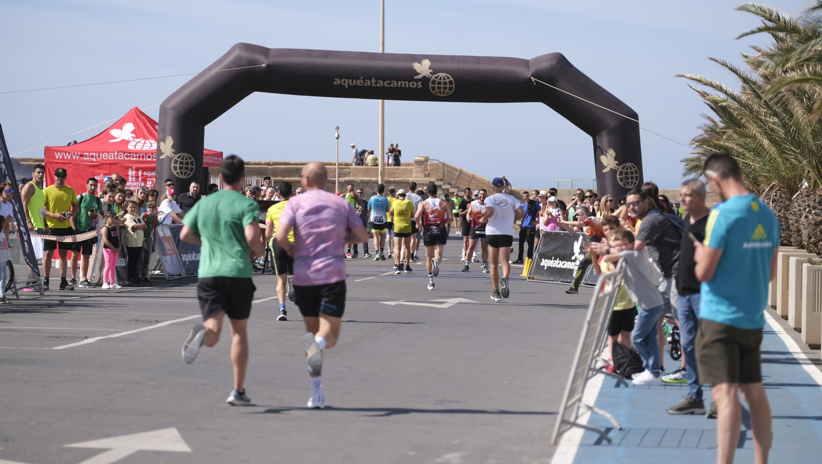 Imágenes de la Carrera del Puerto de Almería 2023