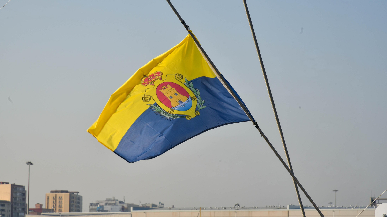 Las fotos del maxitrimaran y la presentación del puerto seco de Antequera