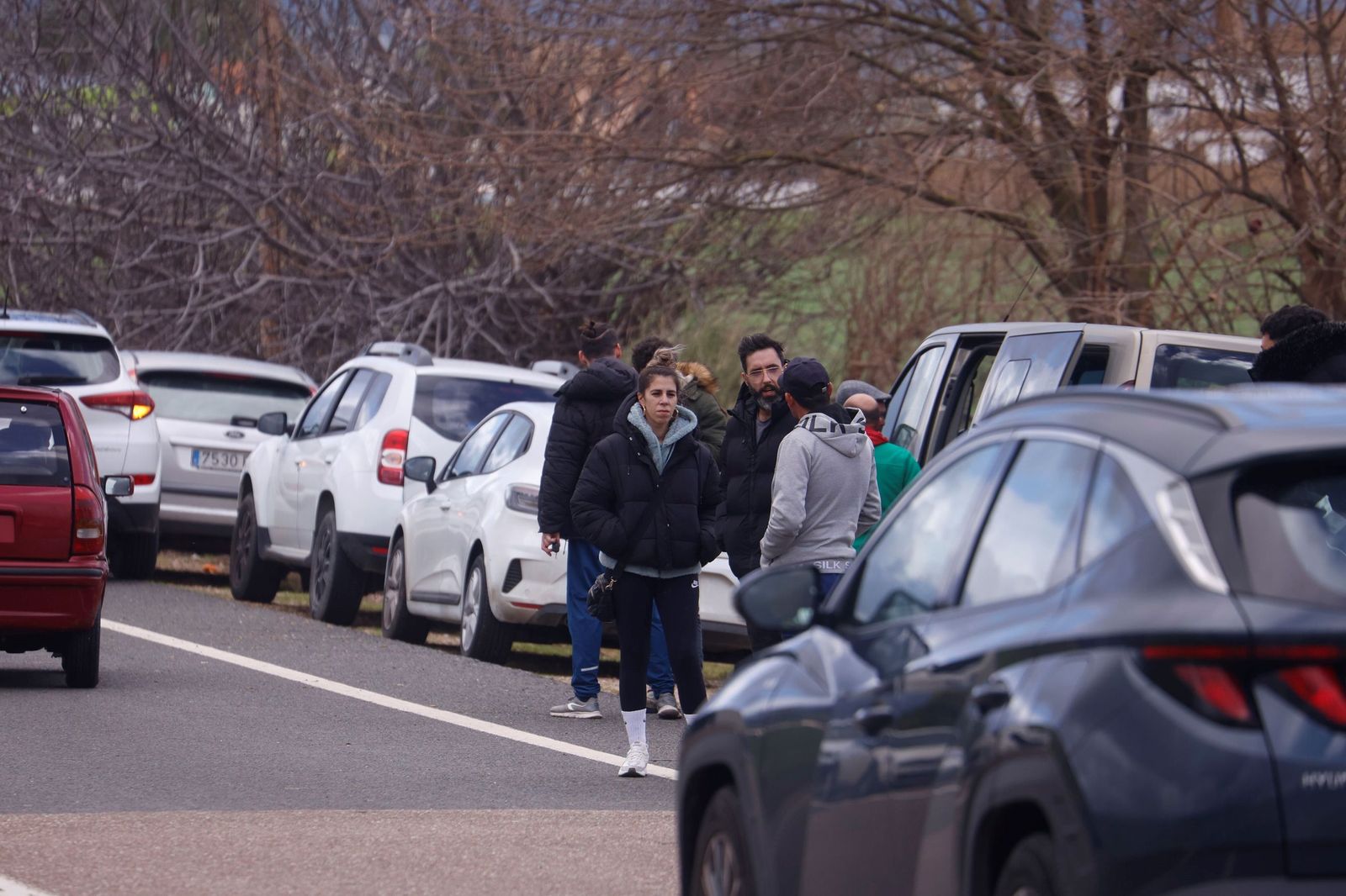 Los vecinos de Alcolea y de las parcelas de Guadalvalle siguen desalojando sus casas, en imágenes