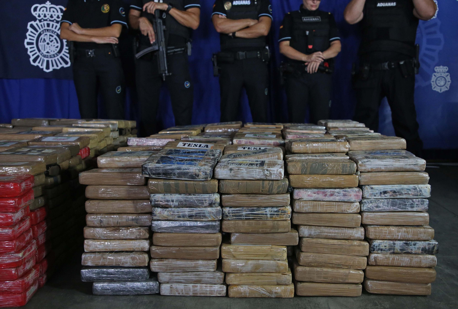 Fotos del mayor alijo de cocaína de la historia de España intervenido en Algeciras