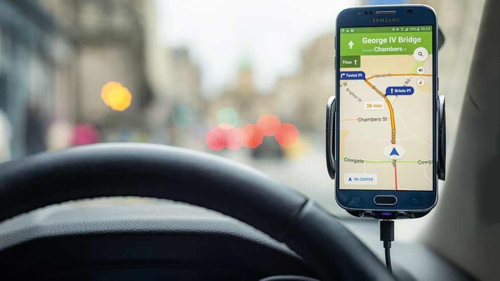 Así puede avisarte Google Maps de los radares fijos y móviles