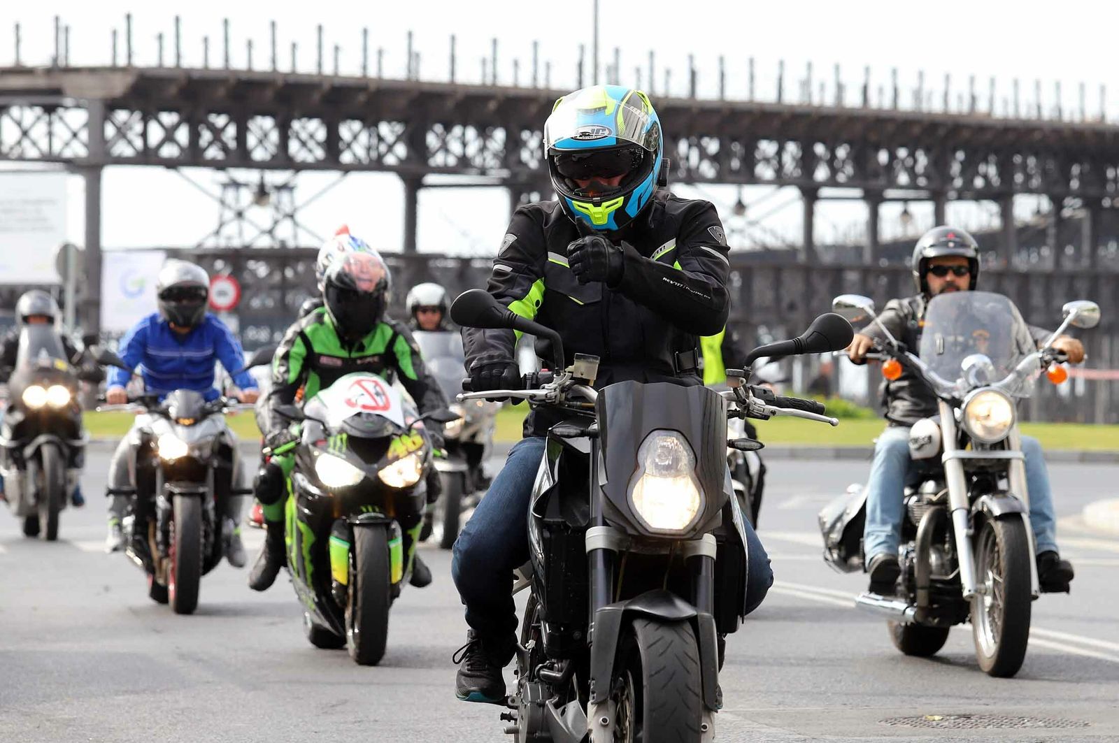 Imágenes de la concentración de motoristas por la seguridad