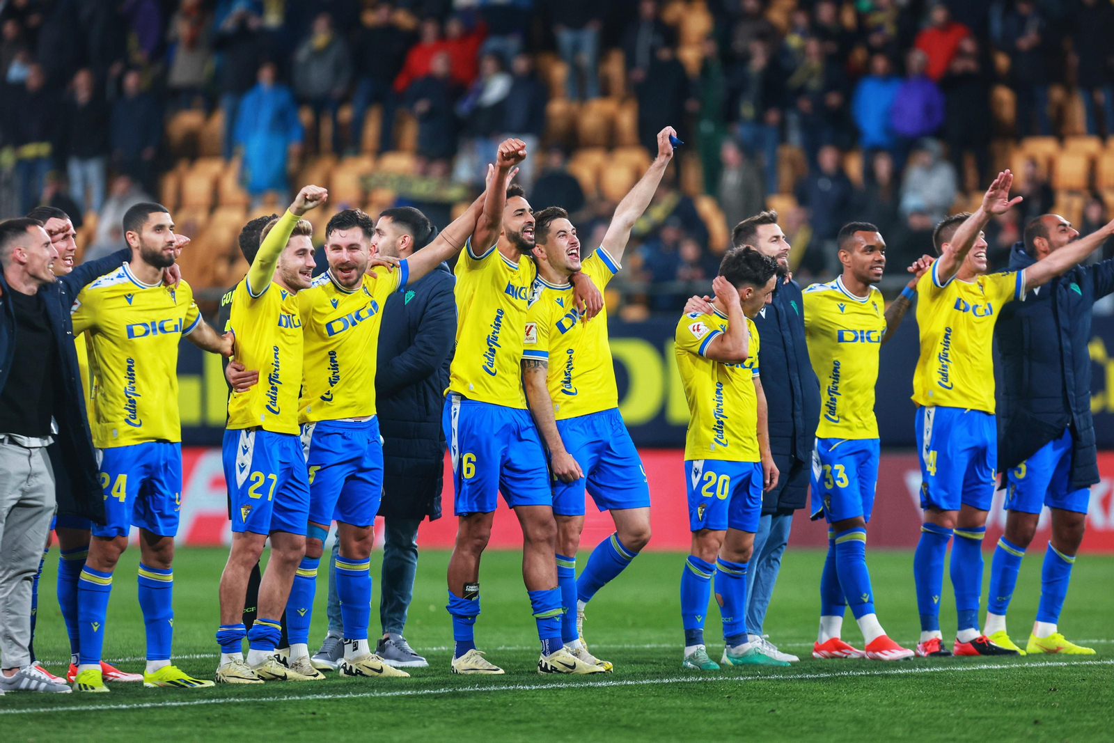 Las imágenes del Cádiz CF-Granada