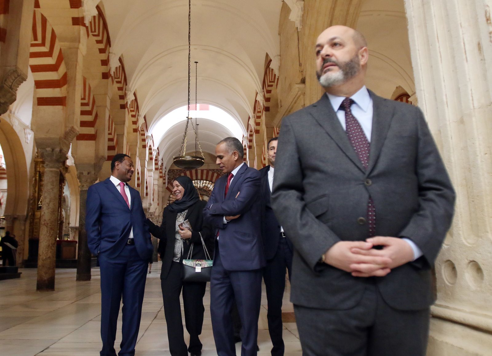 La visita de los embajadores de los países árabes al X aniversario de la casa árabe