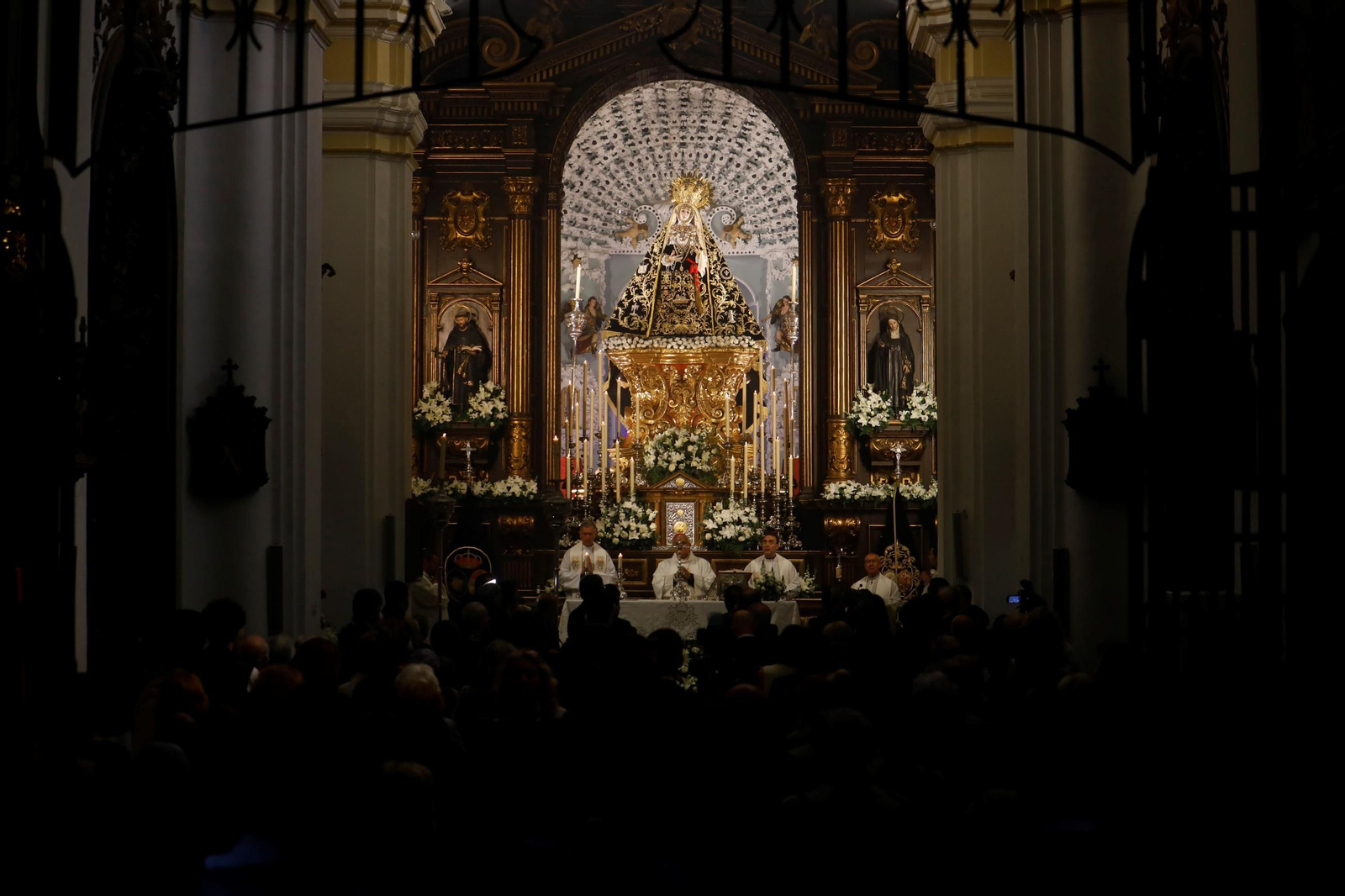 El Viernes de Dolores de Córdoba en Capuchinos, en imágenes