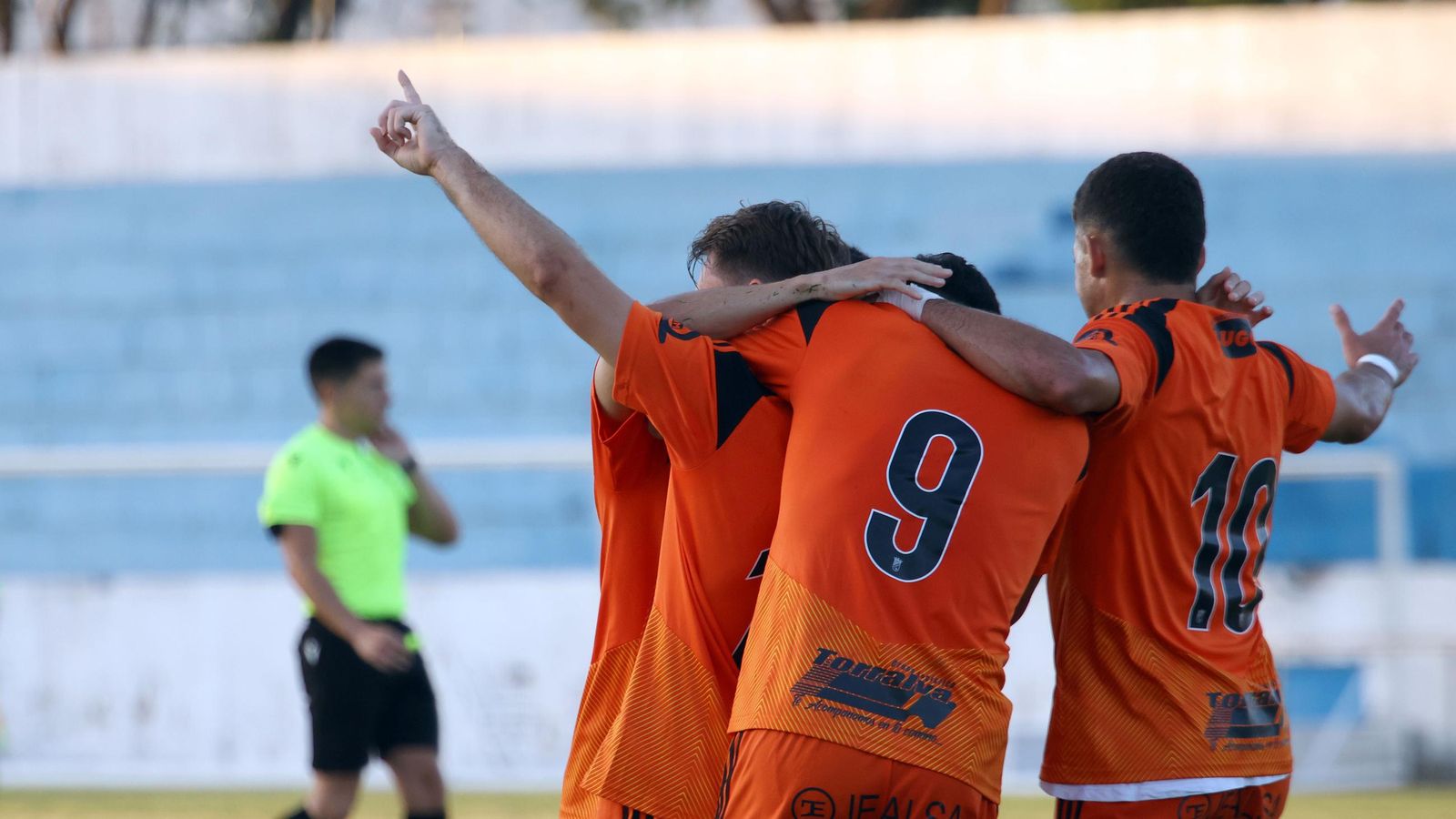 Imágenes del Trofeo de la Feria de la Vendimia entre el Xerez CD y la Balona