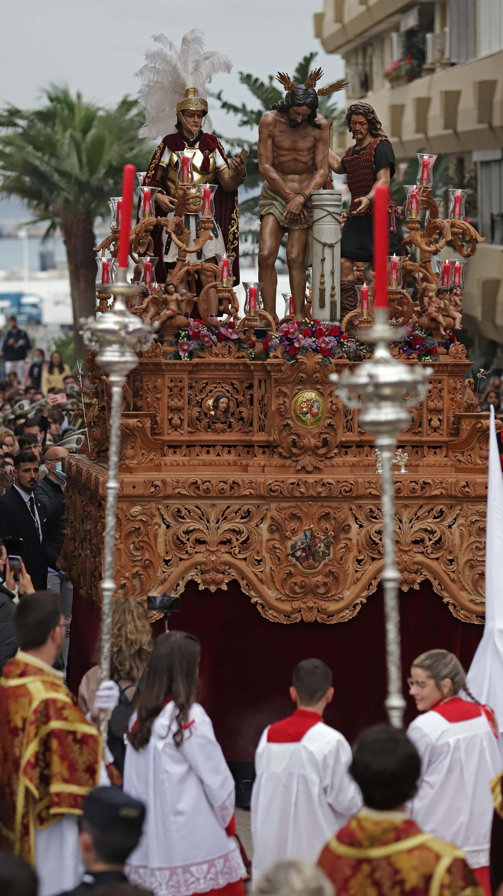 Fotos del Lunes Santo en Algeciras: La Columna y la Legión