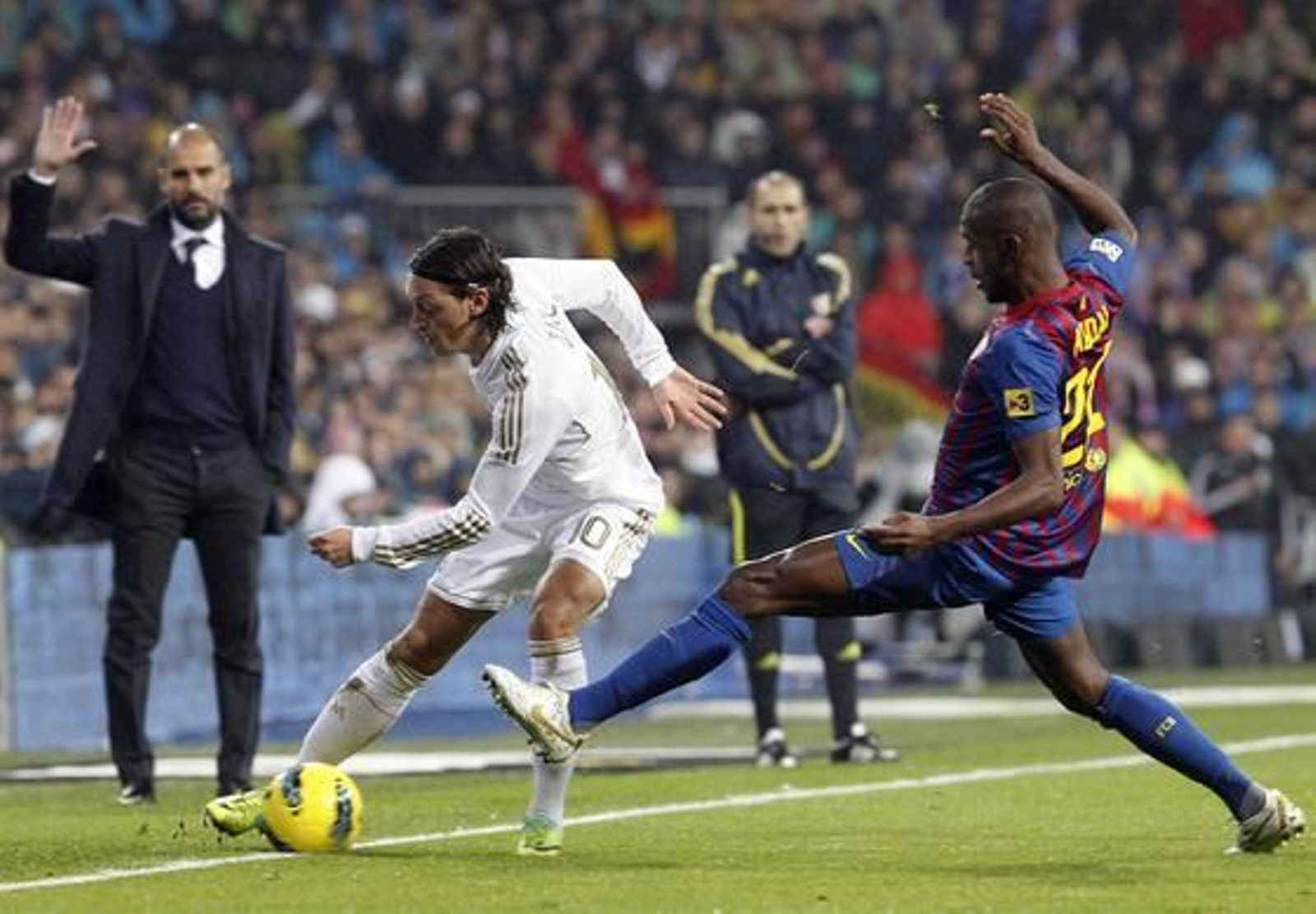 El Barcelona vence al Real Madrid a domicilio (1-3). / AFP