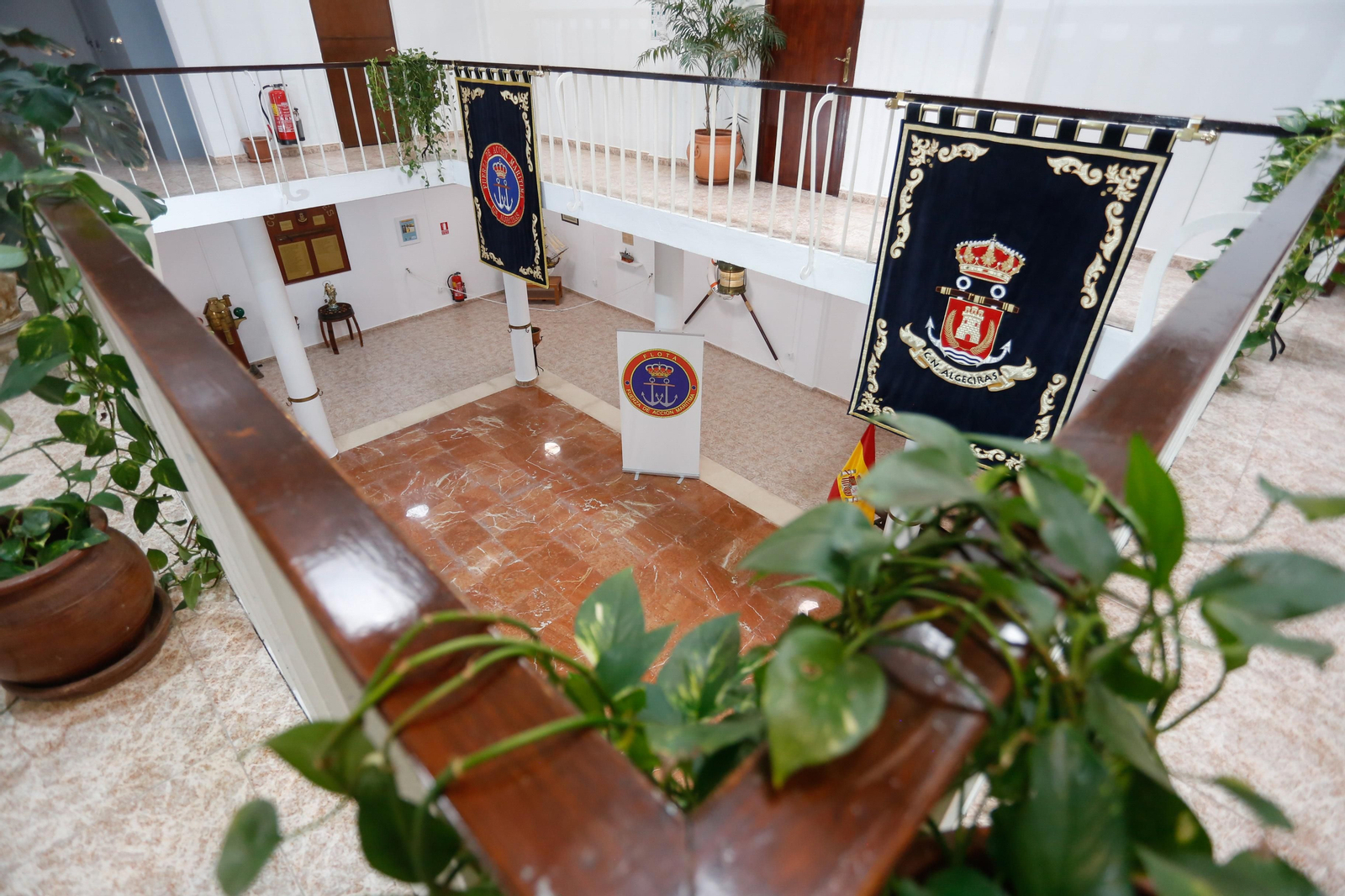 Jornadas de puertas abiertas en la Comandancia de  Marina de Algeciras, en imágenes