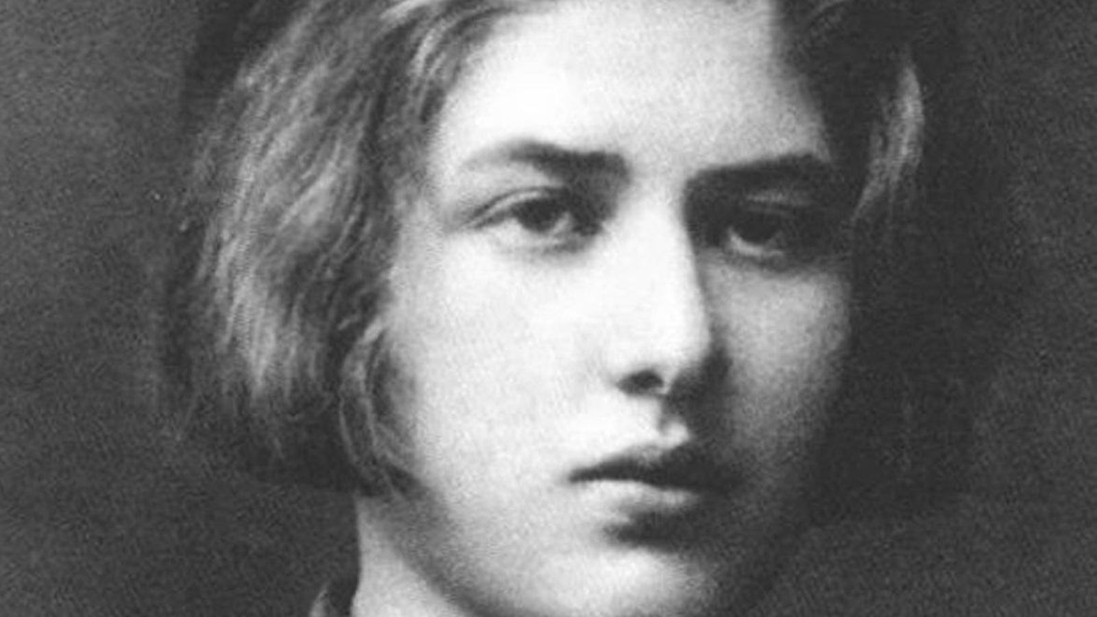 Otro retrato de juventud en el que se aprecian la determinación y la mirada decidida.