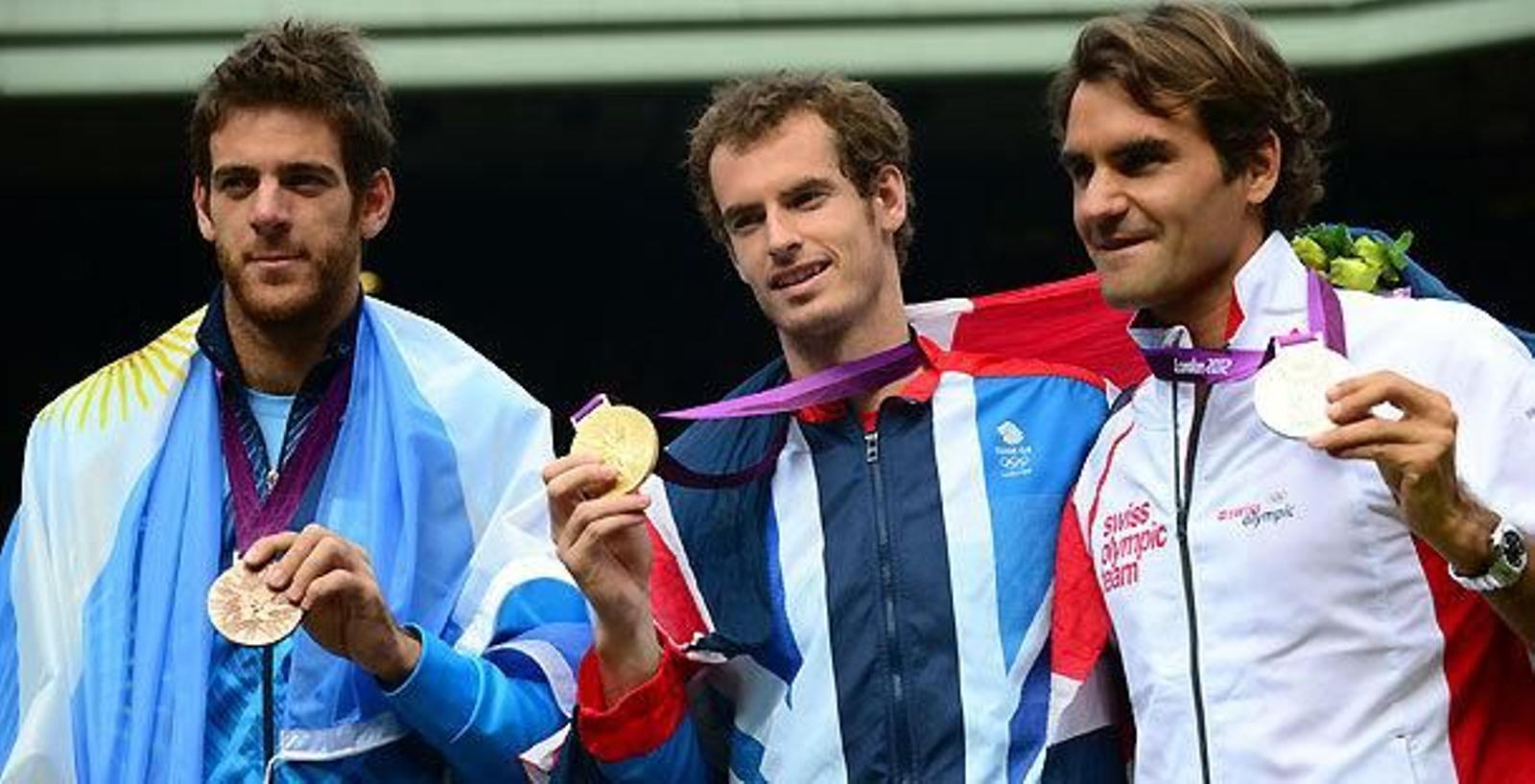 Murray se exhibe ante Federer para proclamarse campeón olímpico