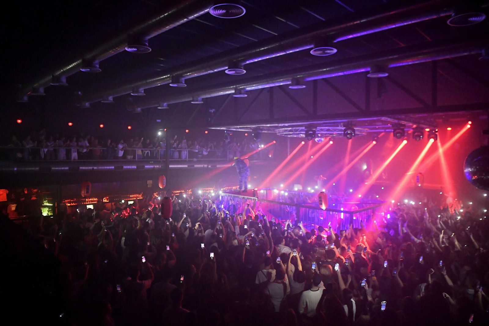 La mejores imágenes del concierto de Saiko en la Copera