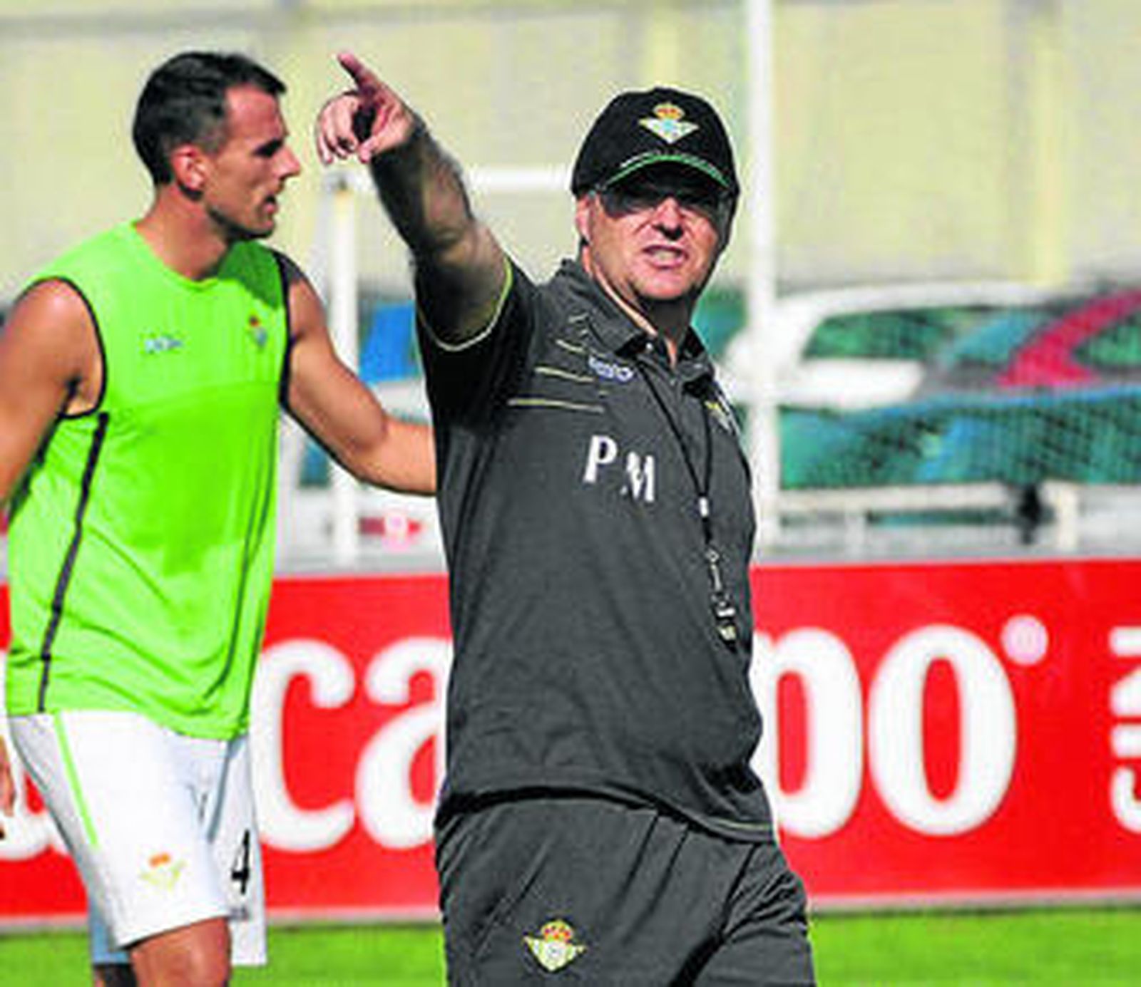 Mel confirma el fichaje de Tosic y no espera ya más