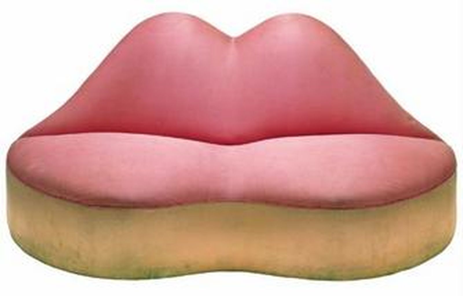 Bestiario.  Vestuario que De Chirico hizo para un ballet de Diaghilev; . Maniquí, de Bellon; La reproducción prohibida, de Magritte; Busto, de Dalí y Edward James, autores también del sofá Labios de Mae West. Mesa con patas de ave, de Oppenheim.