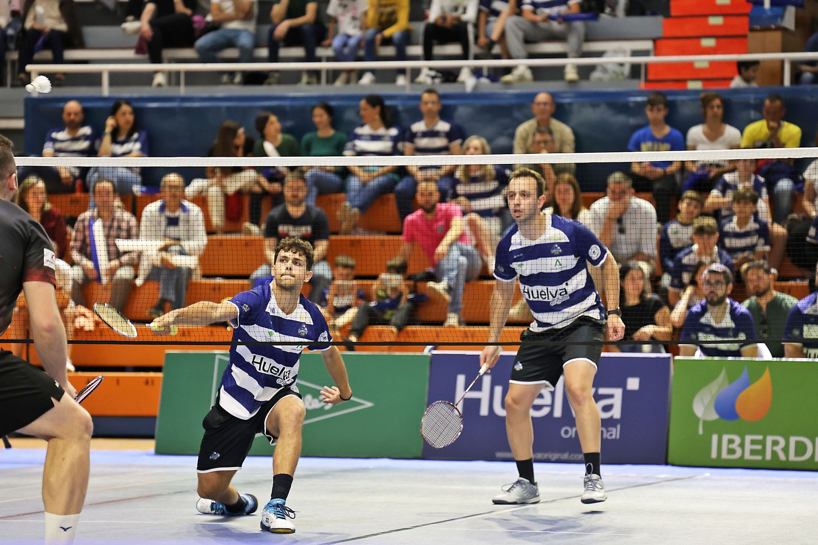 Imágenes de la final de liga de bádminton entre el IES La Orden y La RInconada
