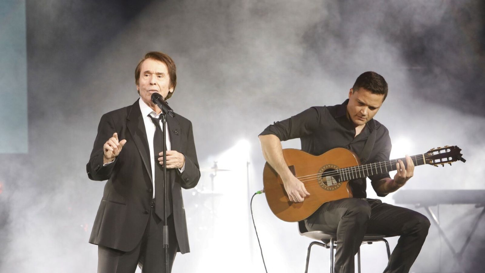 Raphael durante su actuación