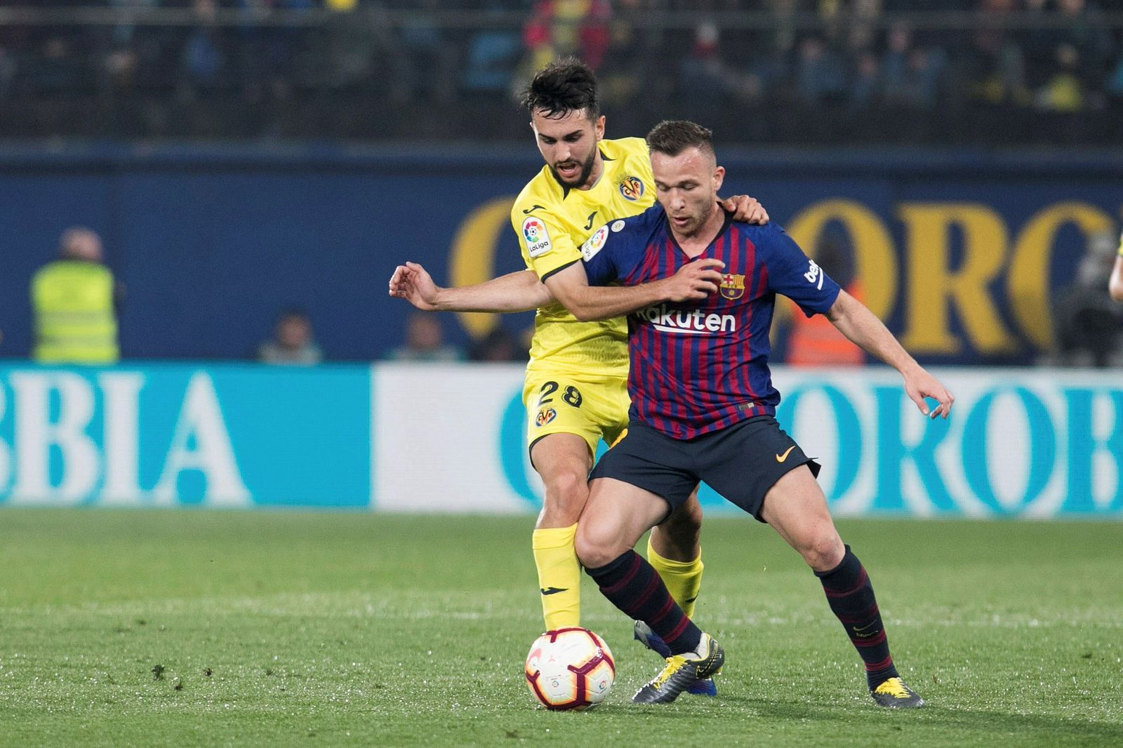 El Villarreal-Barcelona, en imágenes