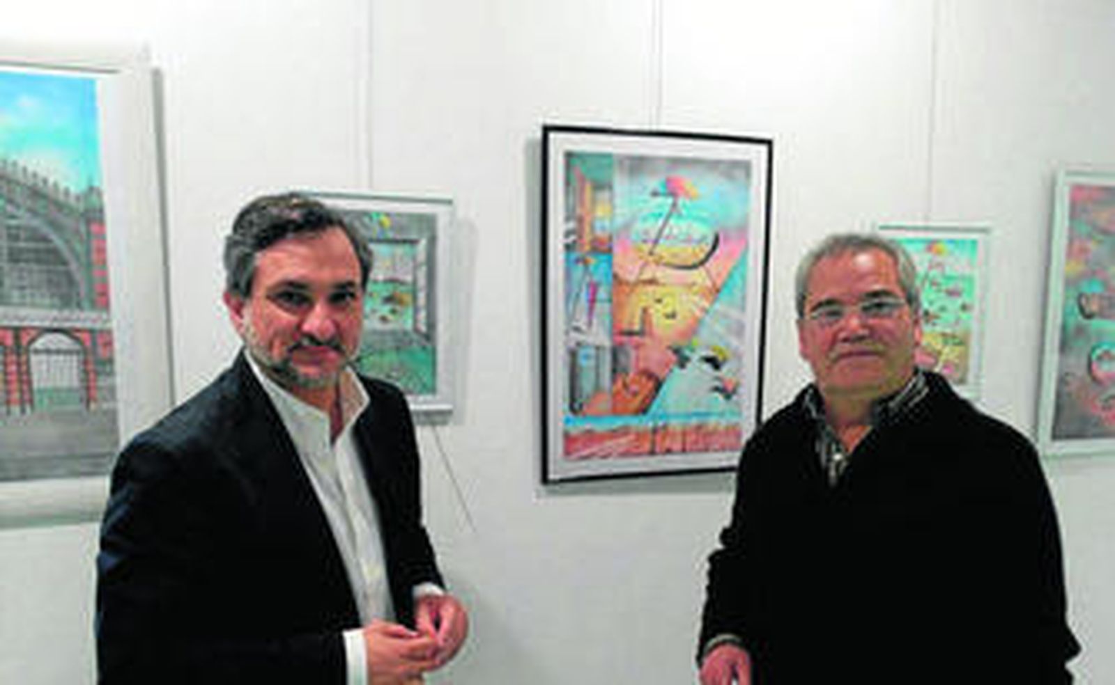 El diputado Ángel Escobar con el artista Ángel Sanz, el pintor del Indalo.