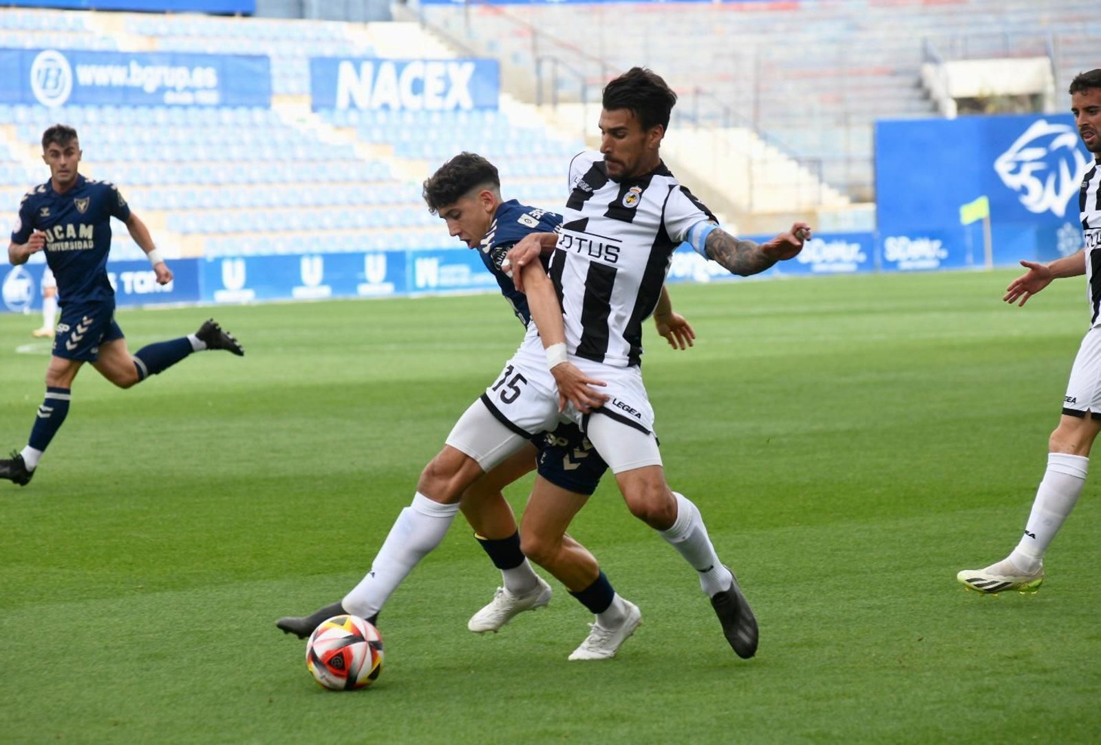 Las fotos del UCAM Murcia-Real Balompédica de Segunda RFEF (1-1)