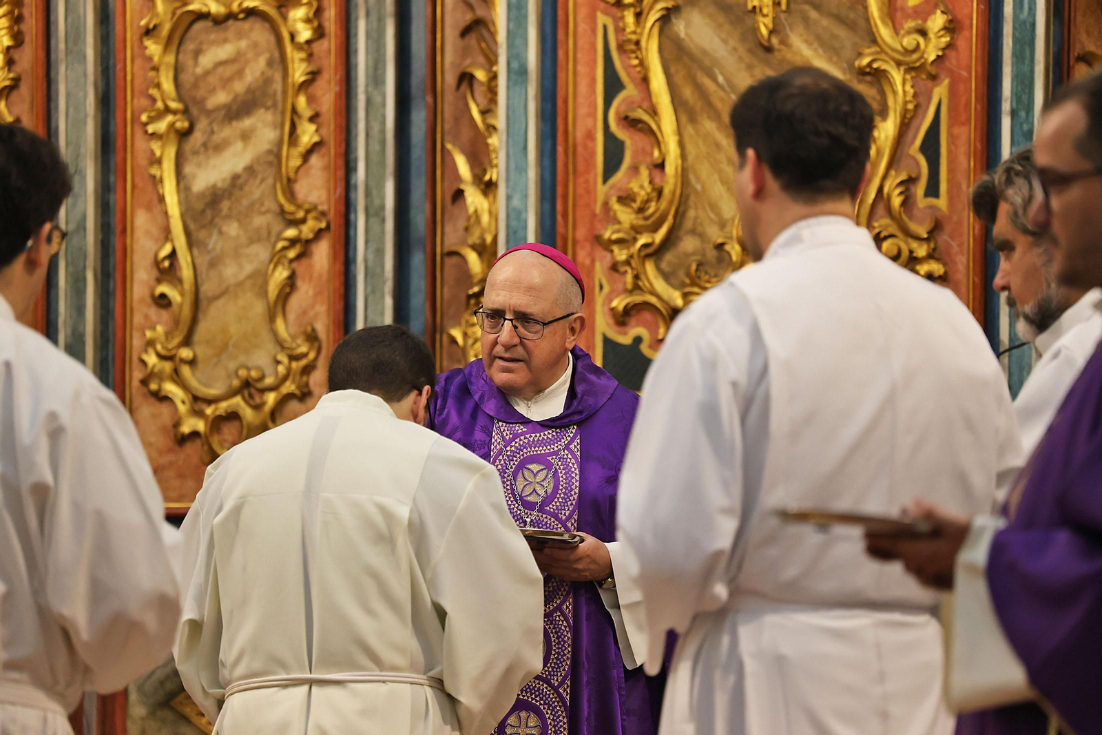 Imágenes de la Imposición de Cenizas en La Merced