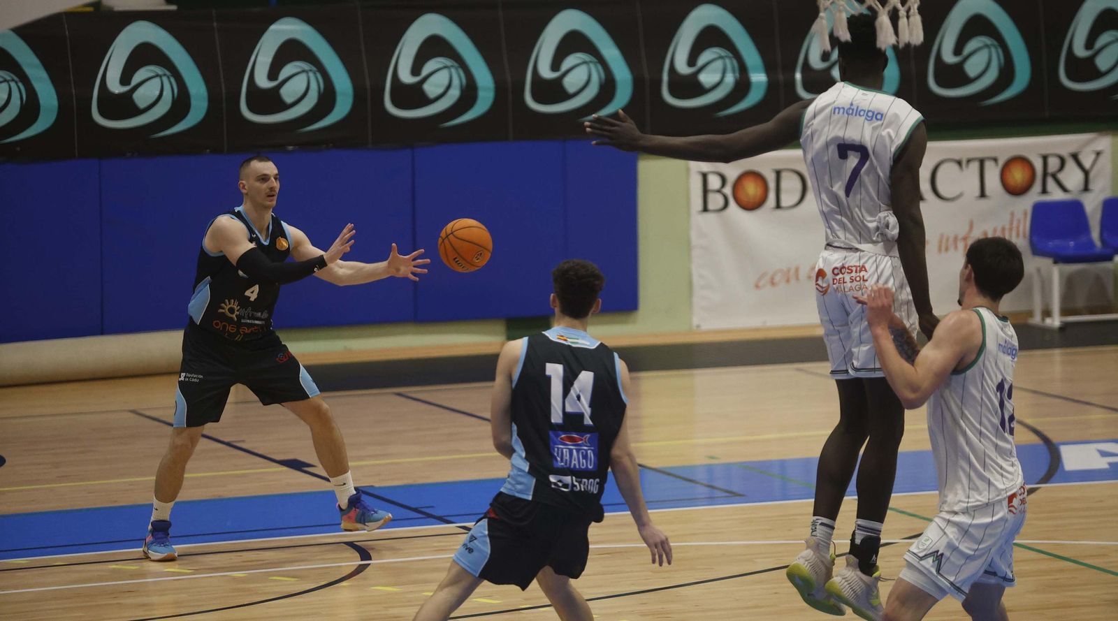 Las fotos del ULB-Unicaja de la Tercera FEB