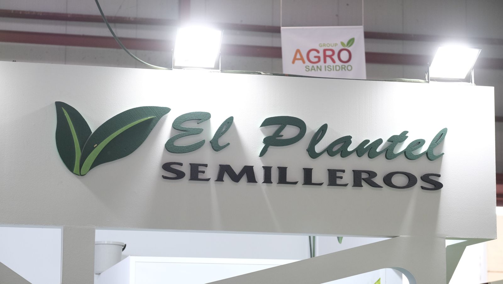 Imágenes del primer día de Expolevante Níjar.