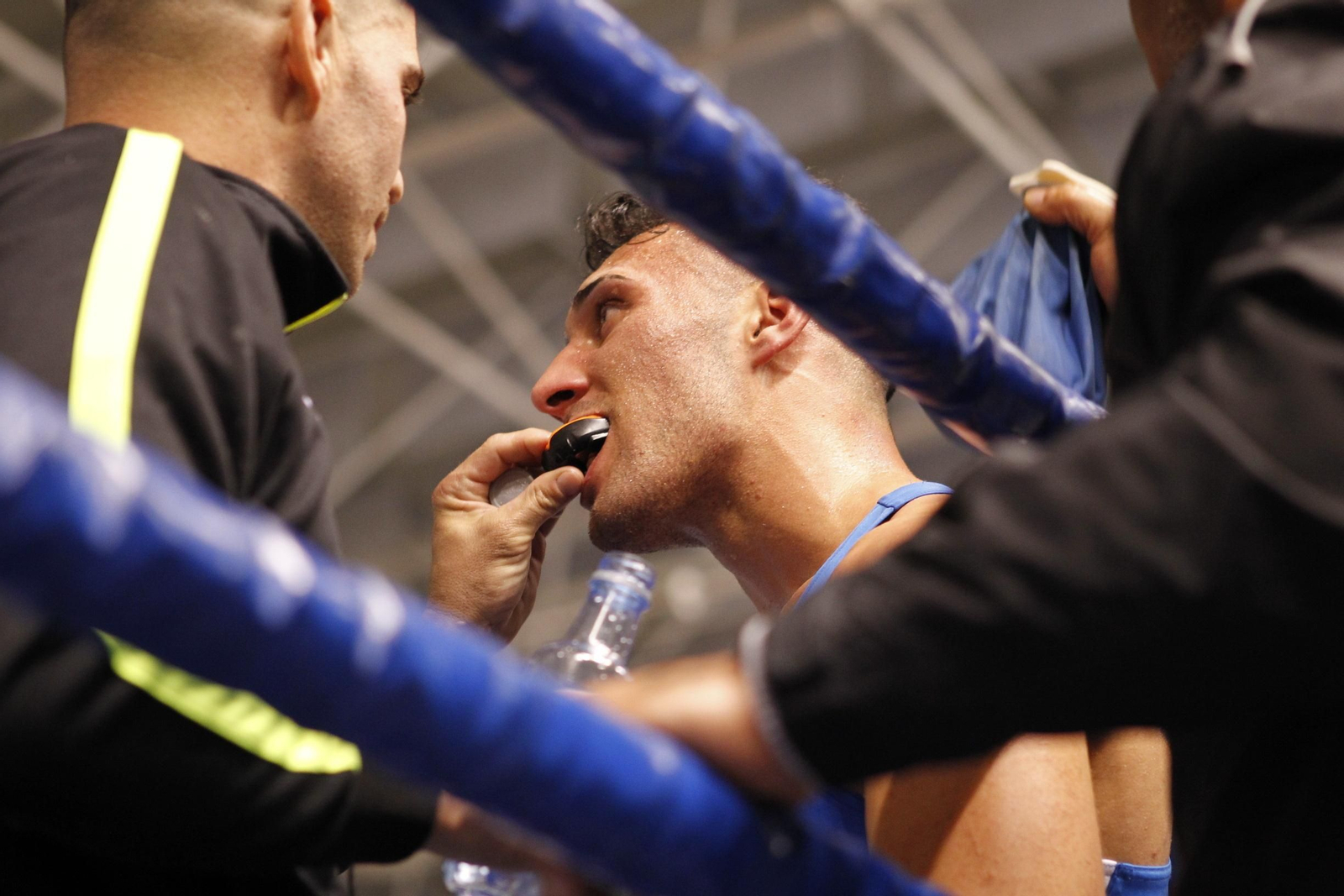 Fotogalería de la velada solidaria de boxeo