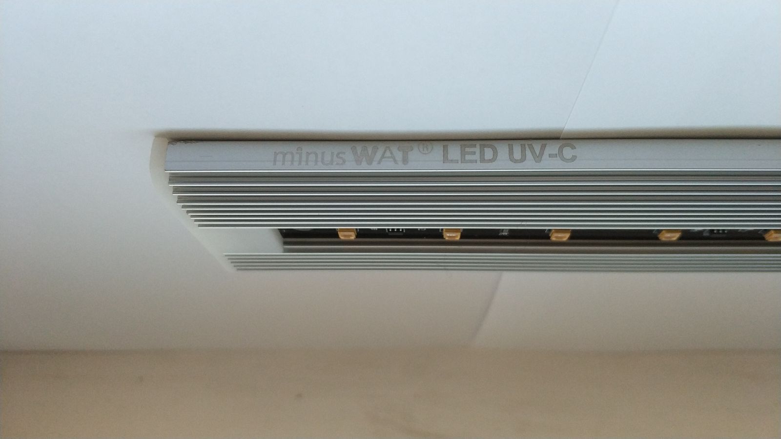 Producto purificador de aire de la empresa Minuswat