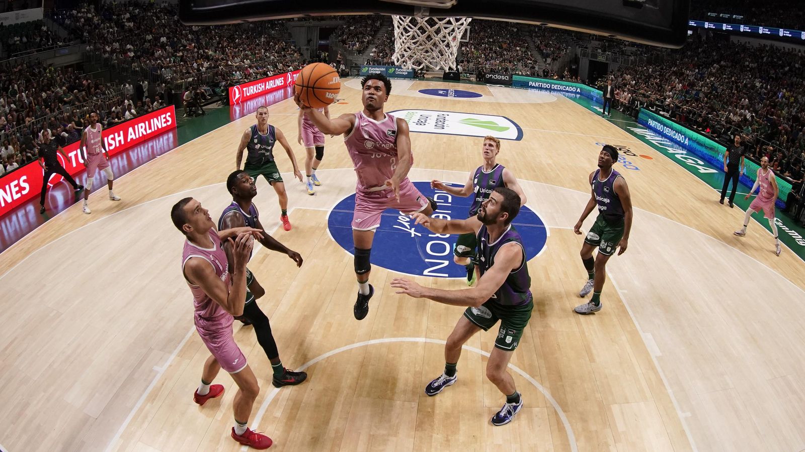 El Unicaja-Joventut, en fotos