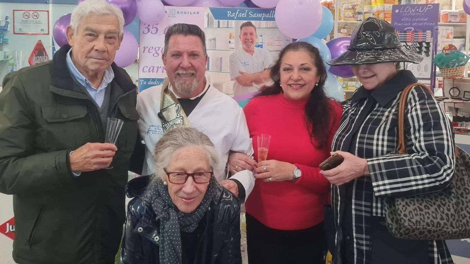 Antonio Pérez Fernández, Rafael Sampallo, Carmen Casillas, Carmen de la Jara y Miriam Ordaz.