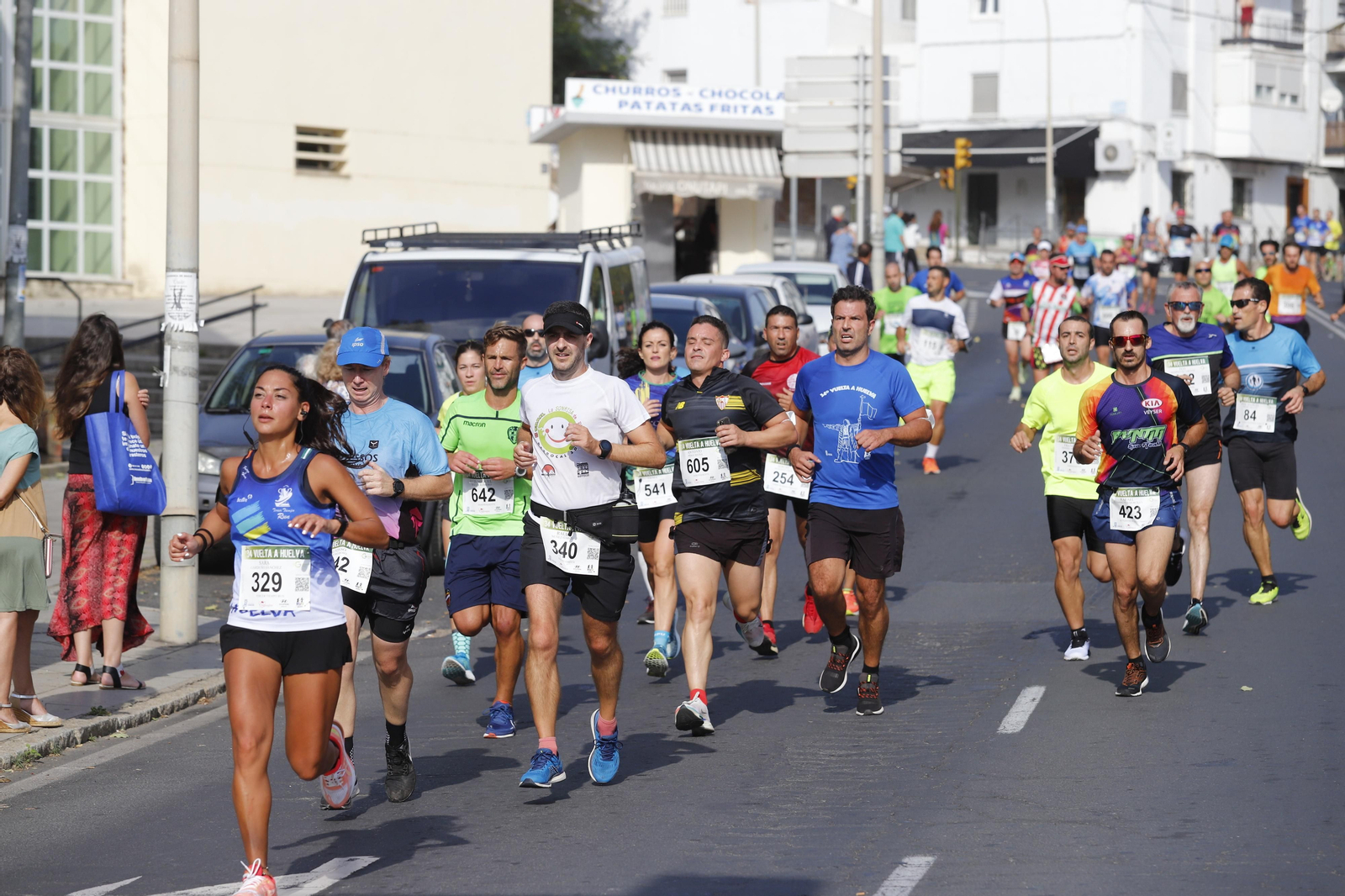 Las imágenes de la vuelta a Huelva de atletismo