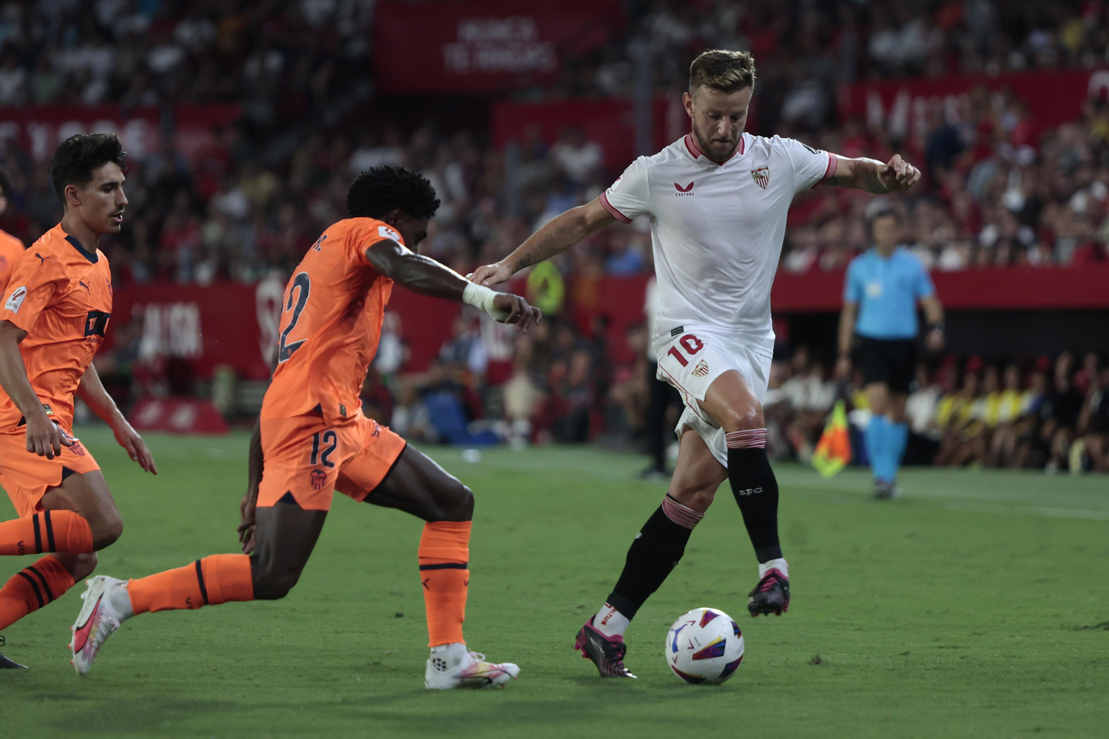 Las imágenes del Sevilla - Valencia