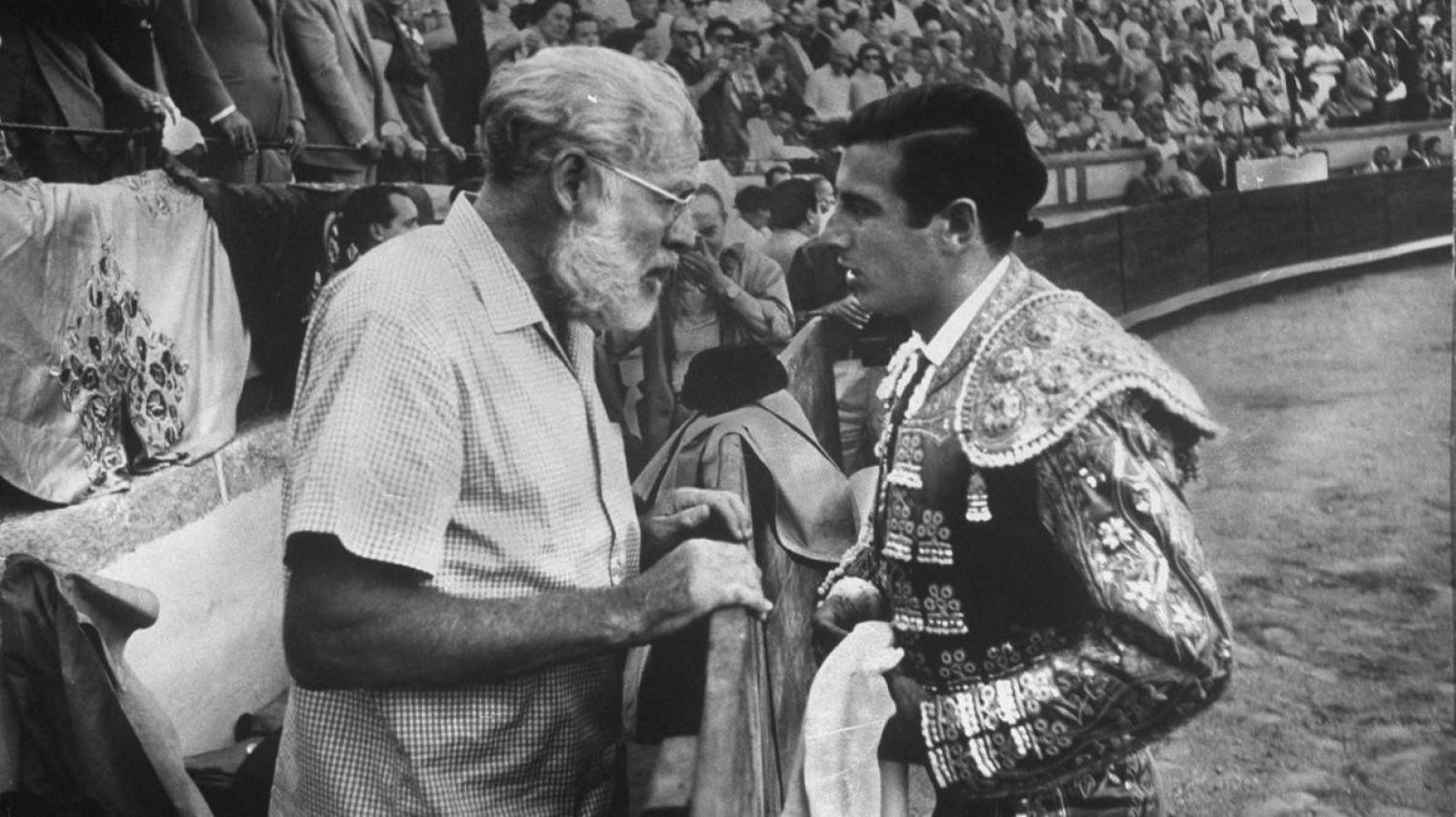 El escritor y Ordóñez.