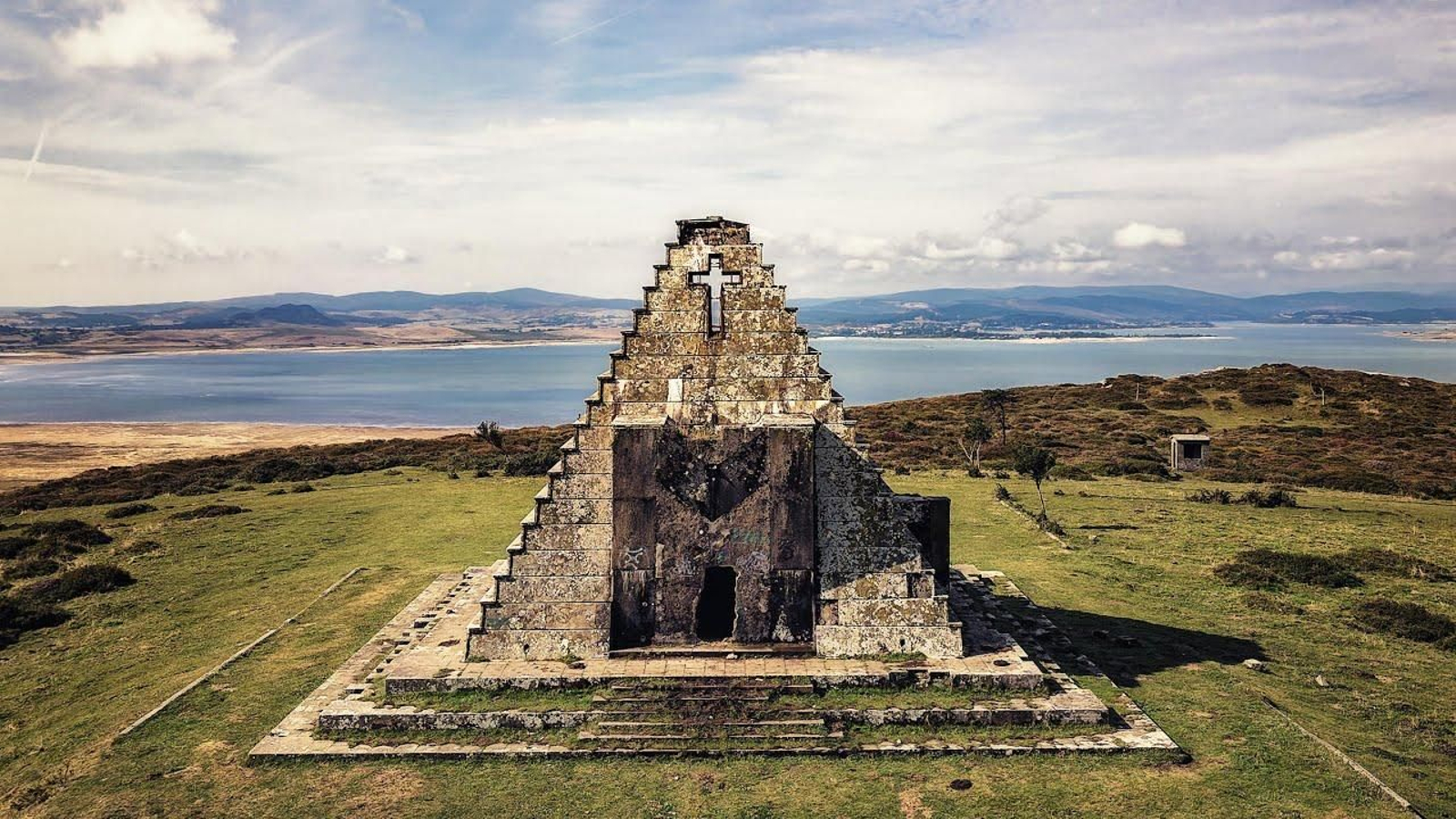 La pirámide de los italianos, en Burgos, uno de los ejes del especial sobre Franco en 'Equipo de investigación'