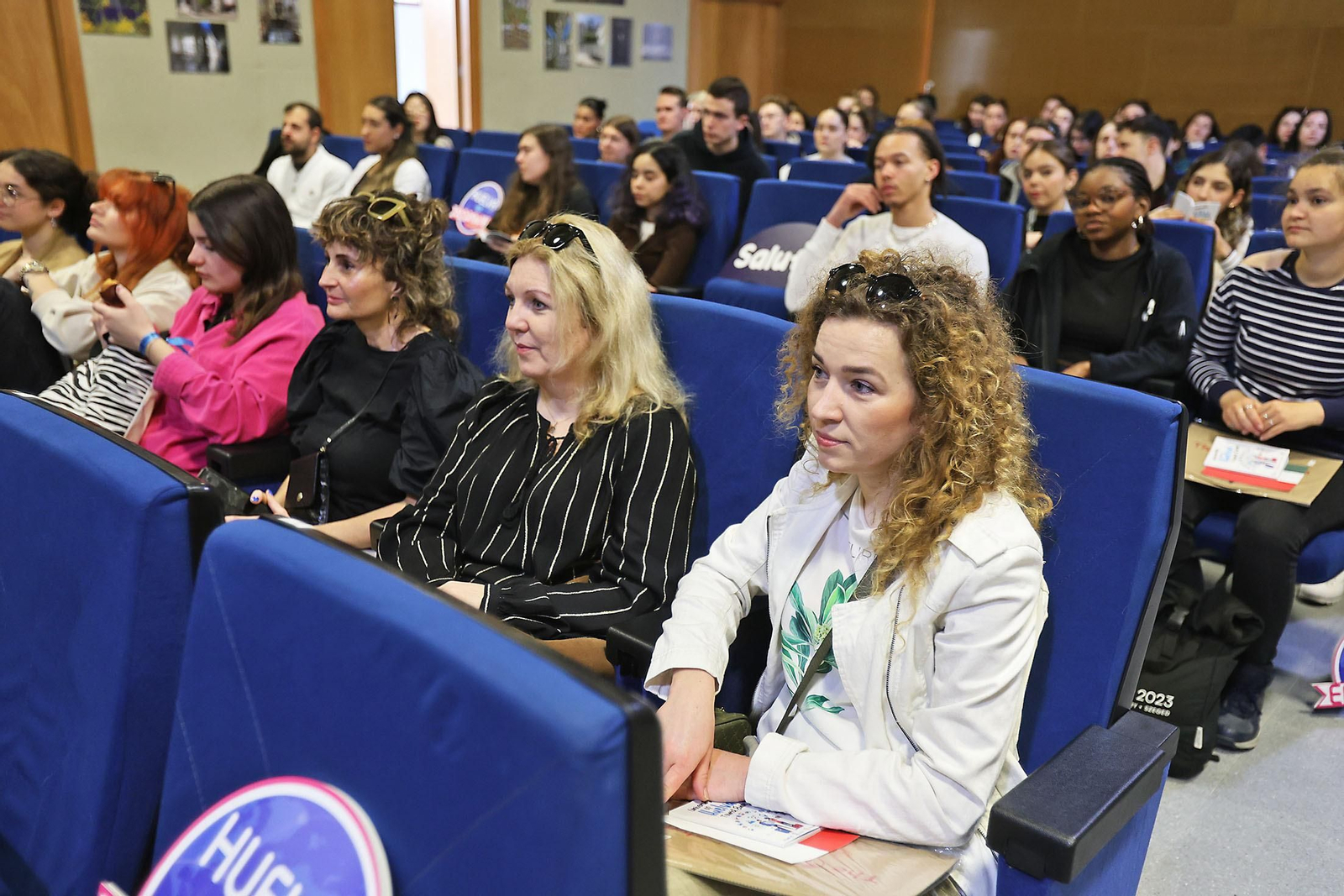Imágenes de la Welcome Ceremony para dar la bienvenida al alumnado Erasmus que estudiará en la UHU