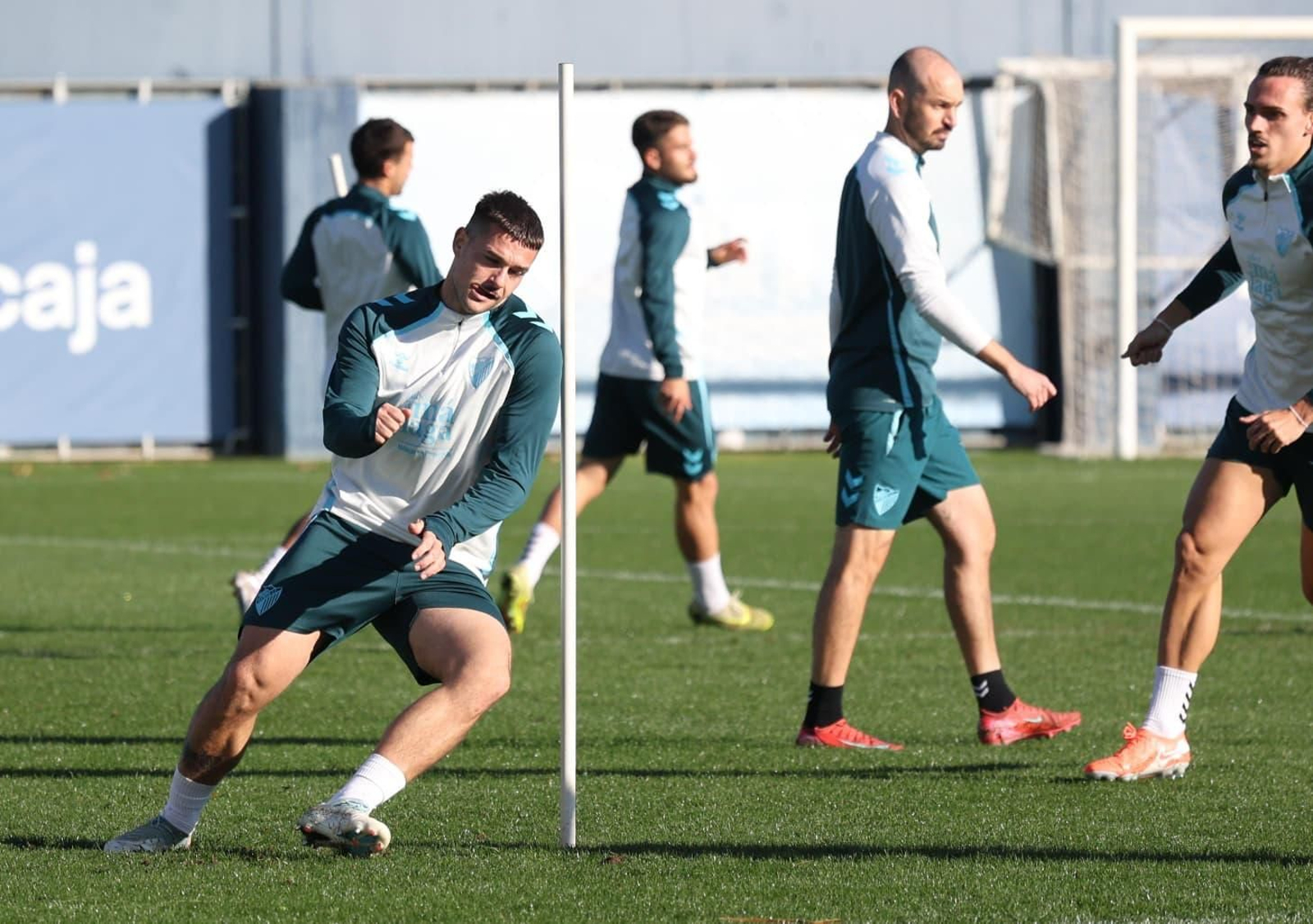 El Málaga CF-Almería ya se juega en el Anexo