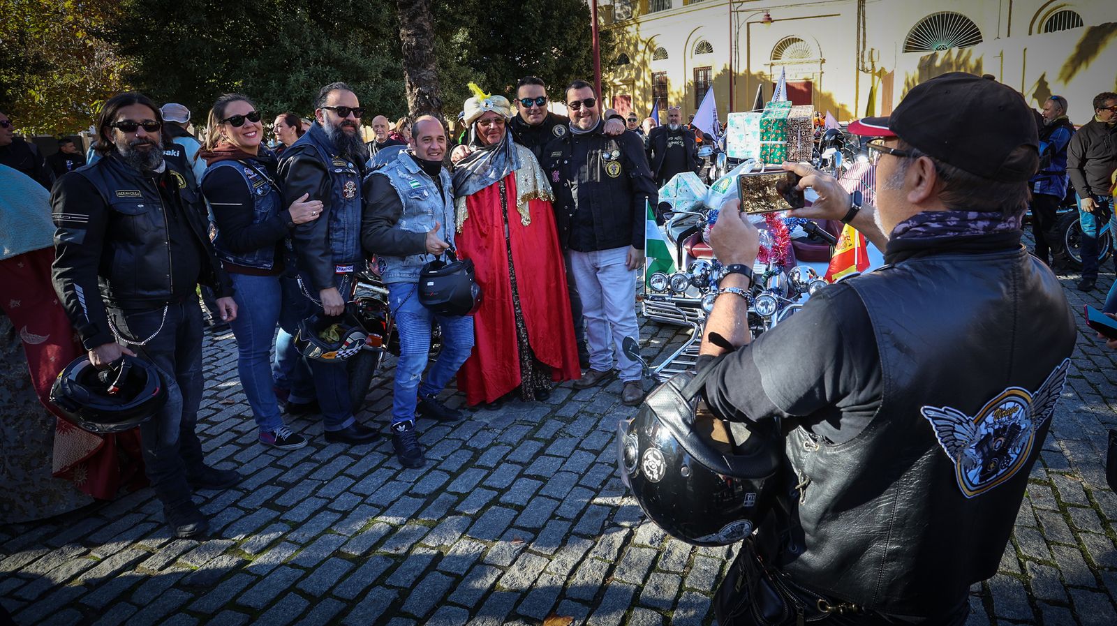 Búscate en la gran motorada solidaria celebrada en Jerez