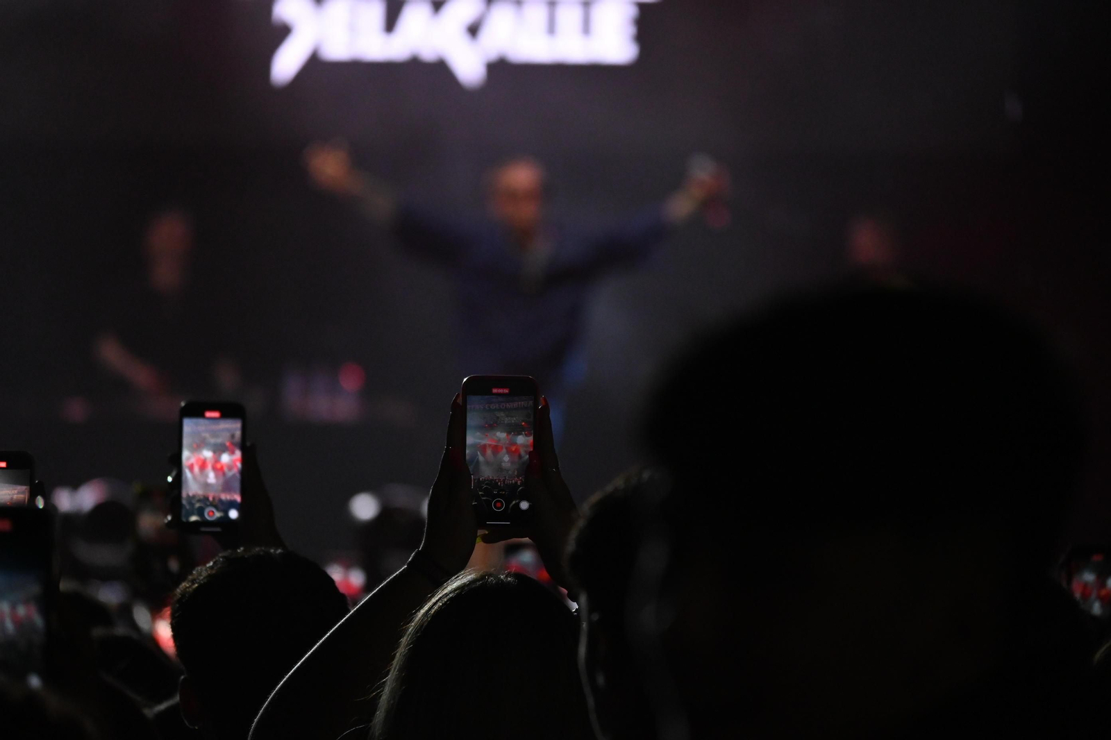 Las imágenes del concierto de Maikel Delacalle en las Fiestas Colombinas de Huelva