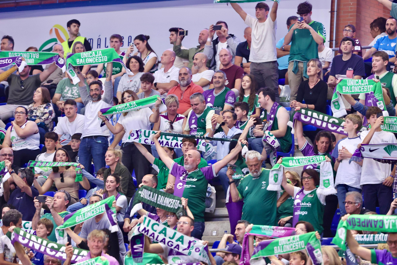 Búscate en las gradas del Carpena en el Unicaja-Baskonia