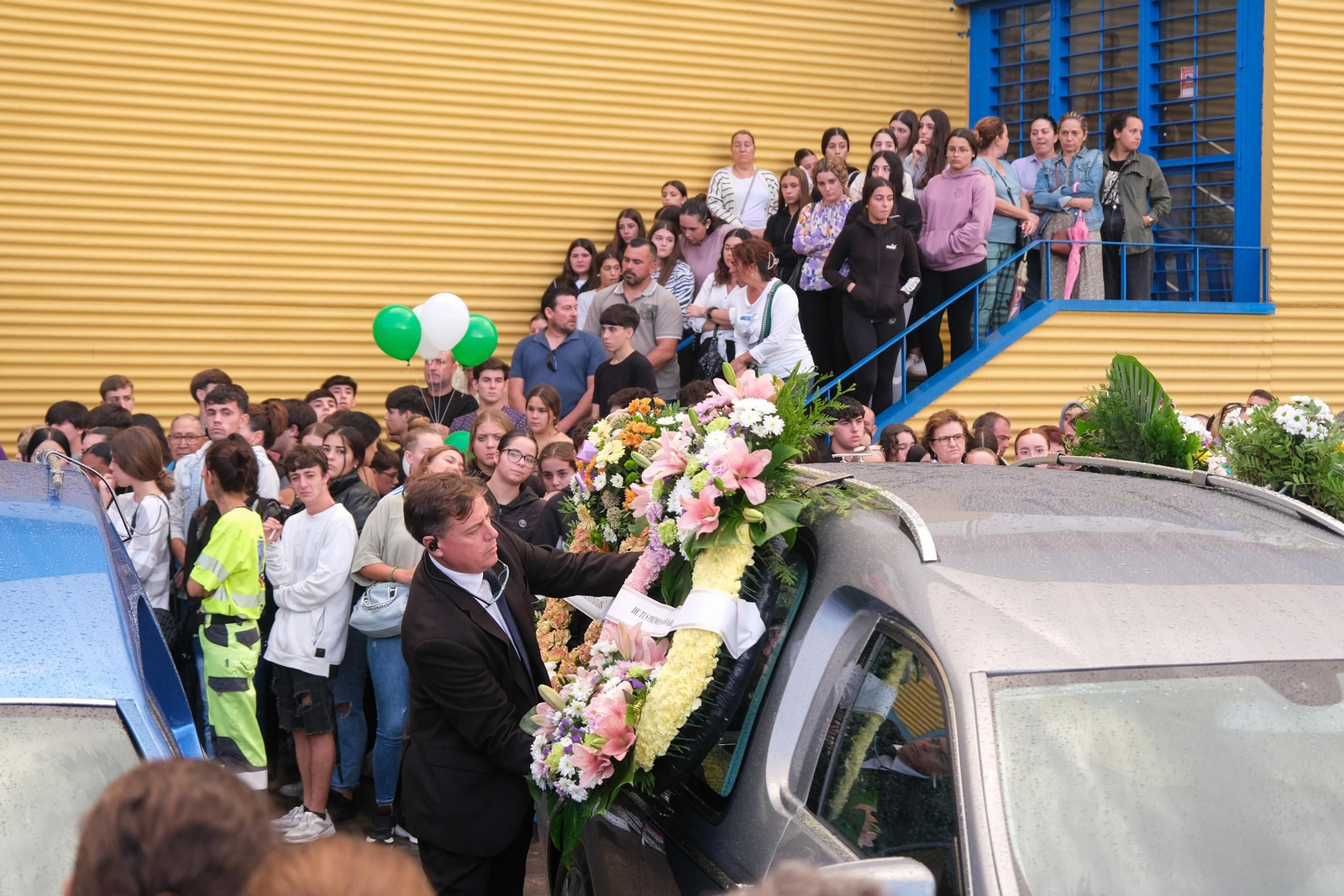 Funeral de la familia fallecida en el incendio de Guillena