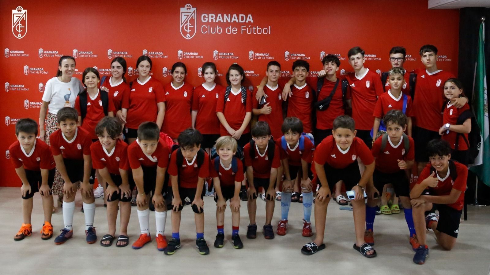 Los participantes del Campus del Granada CF y AUPA.