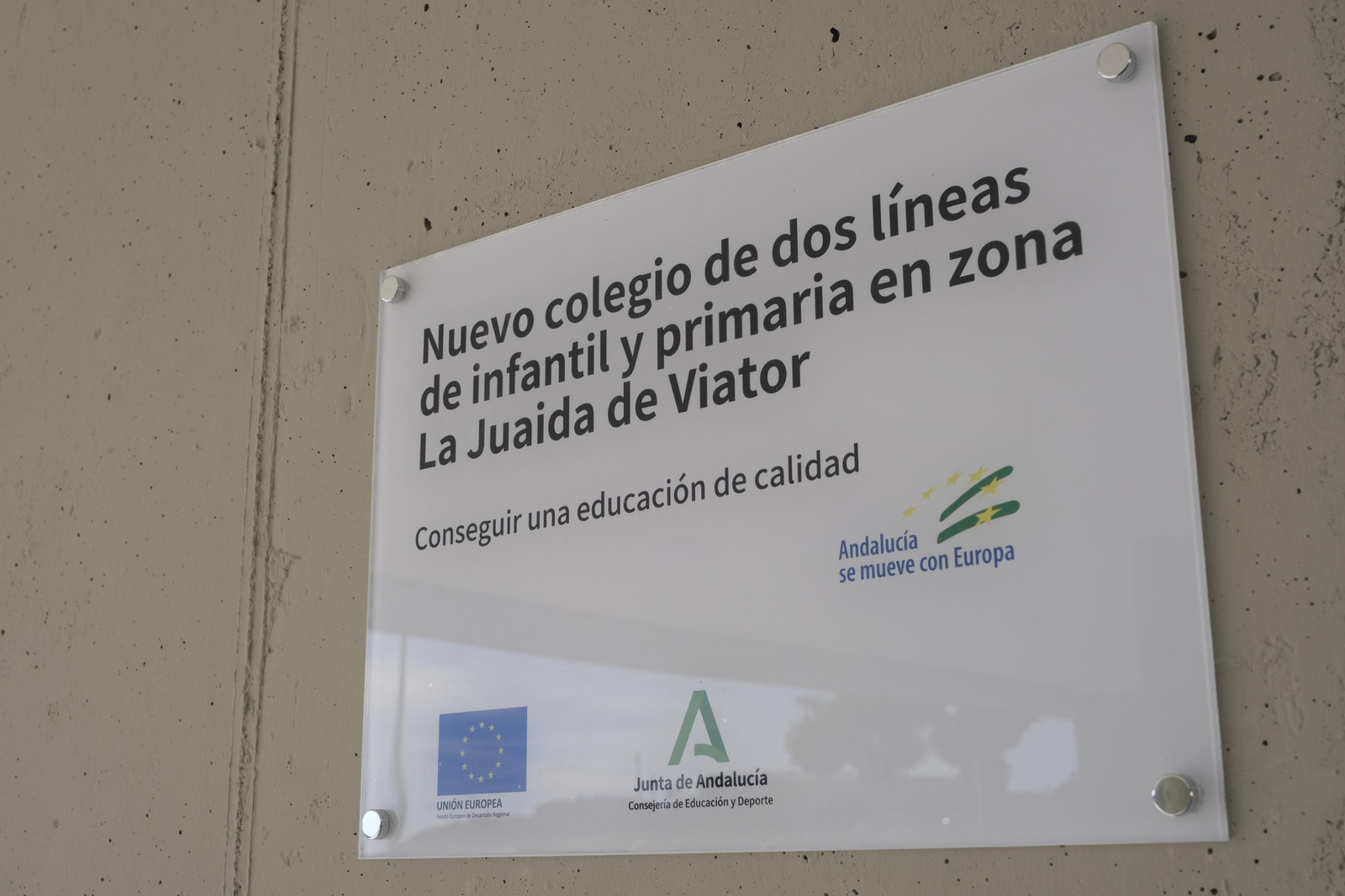 Imágenes de la inauguración de un colegio en Viator. Javier Imbroda. Almería
