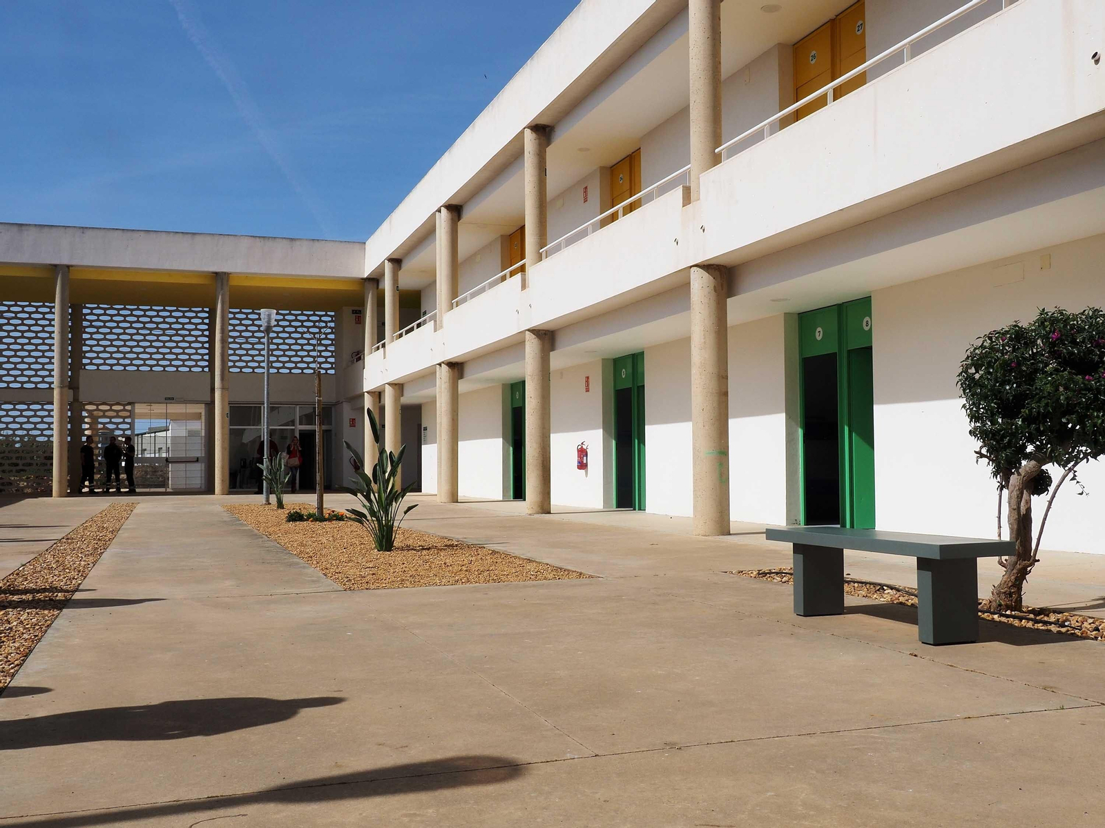 Las fotografías de la inauguración de la nueva residencia para trabajadores temporeros de Lepe