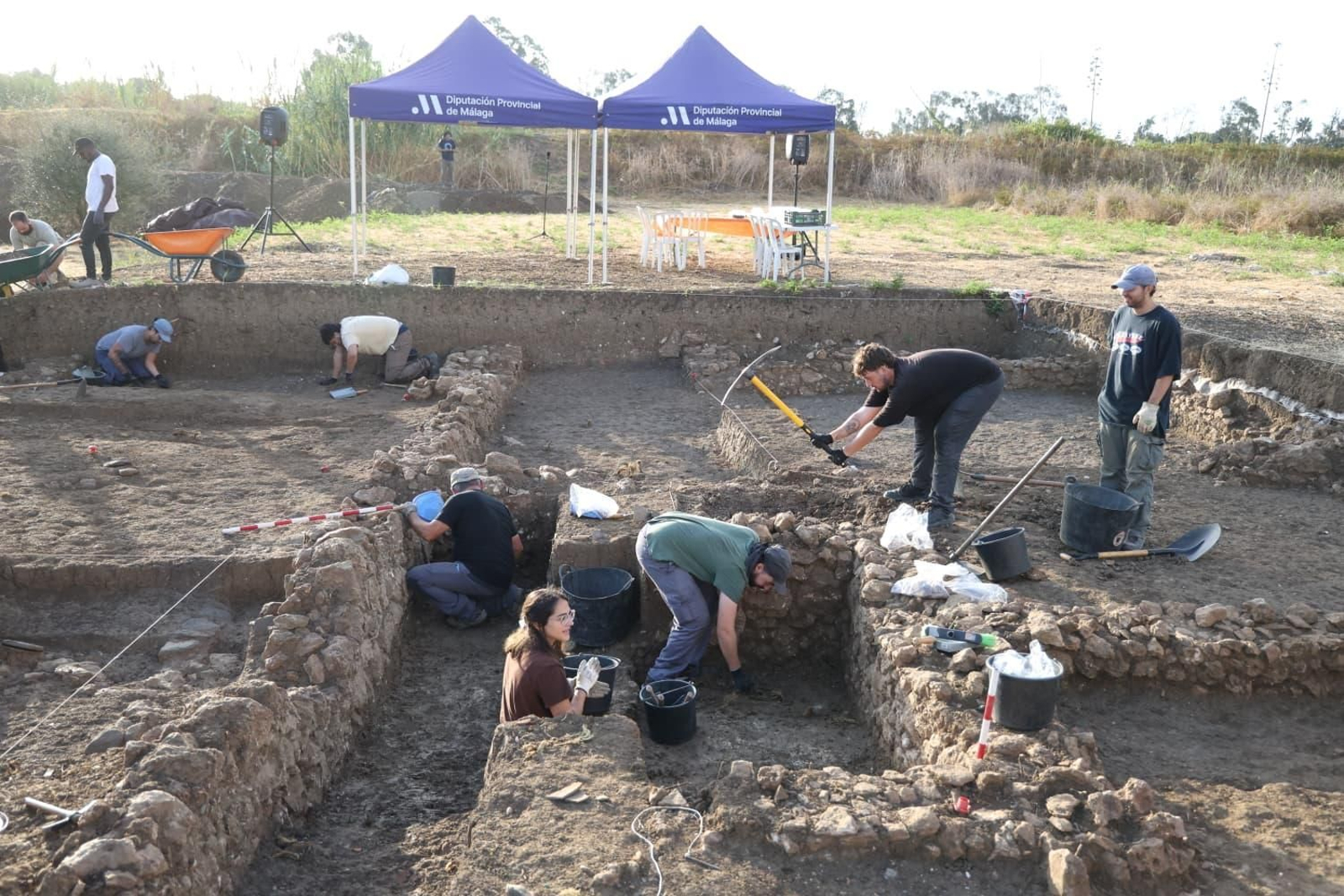 Hallazgos de la cuarta campaña arqueológica en Cerro del Villar de Málaga, en imágenes
