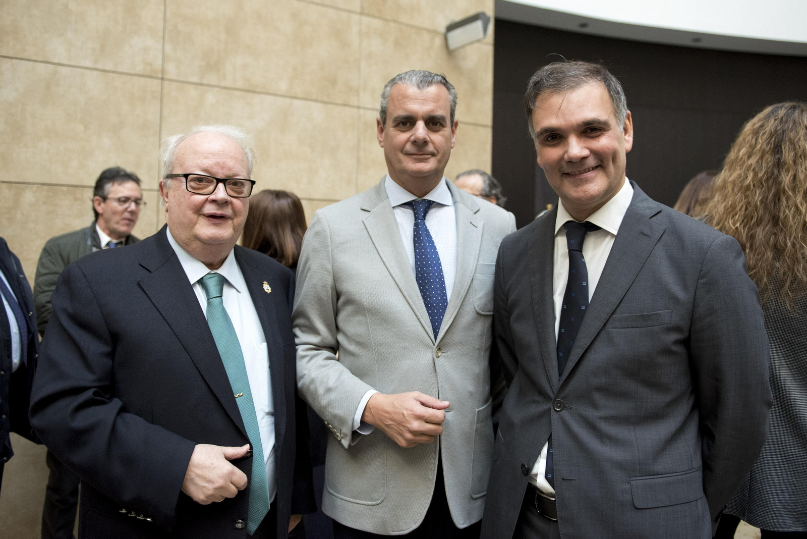 Las imágenes del Desayuno-Coloquio 'Granada, motor económico de Andalucía'