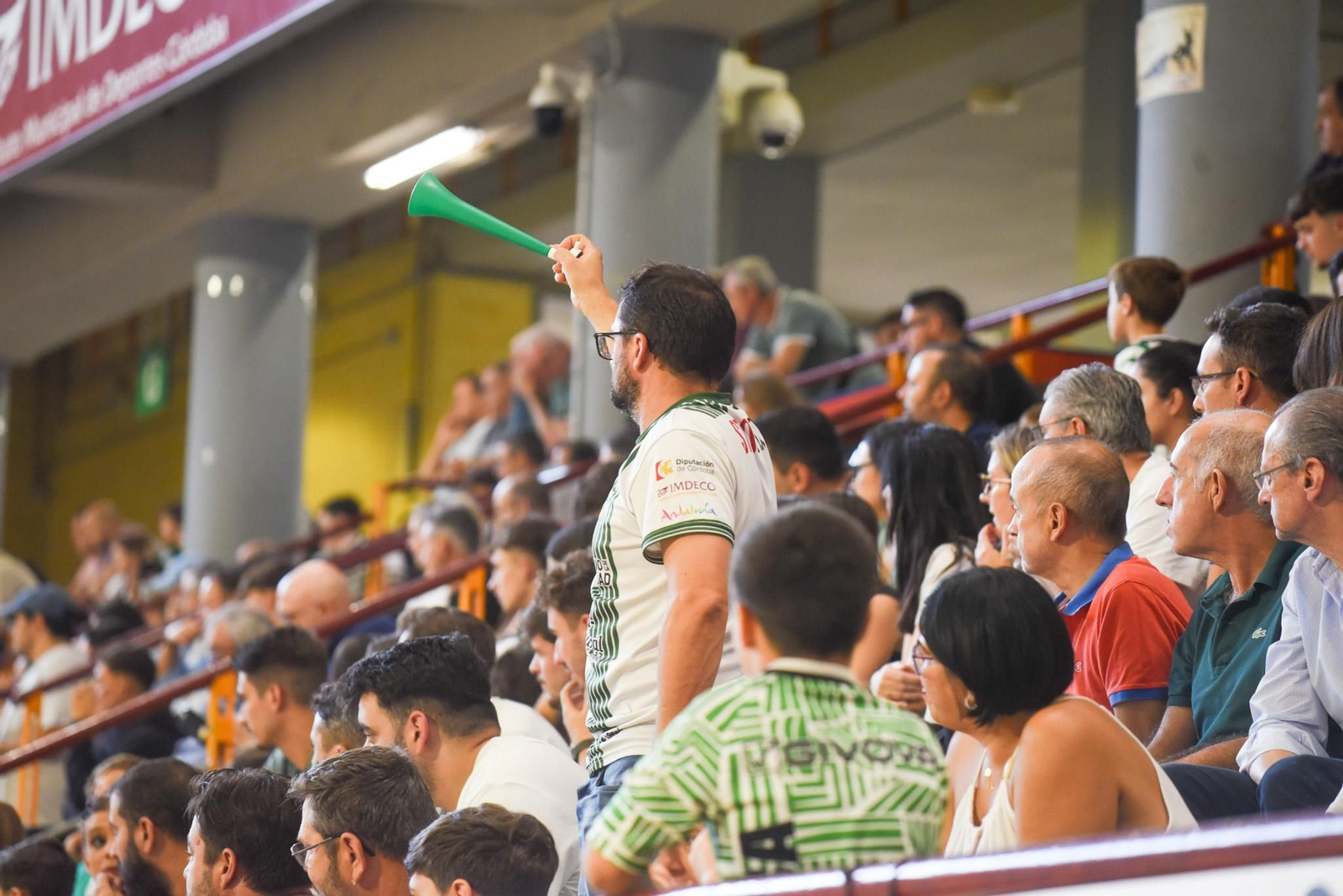 Las mejores fotos del ambiente en Vista Alegre para el Córdoba Futsal - Jimbee Cartagena