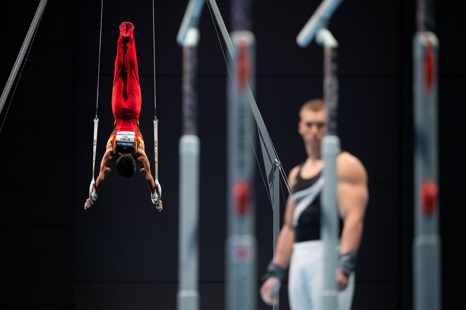 Gimnasia | Parallel Focus