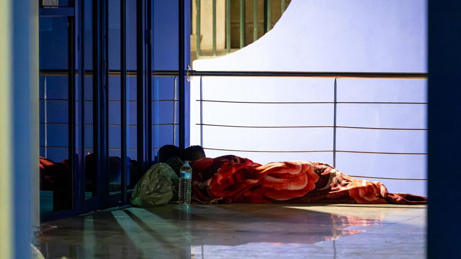 Duras noches para los temporeros en las calles de Jaén