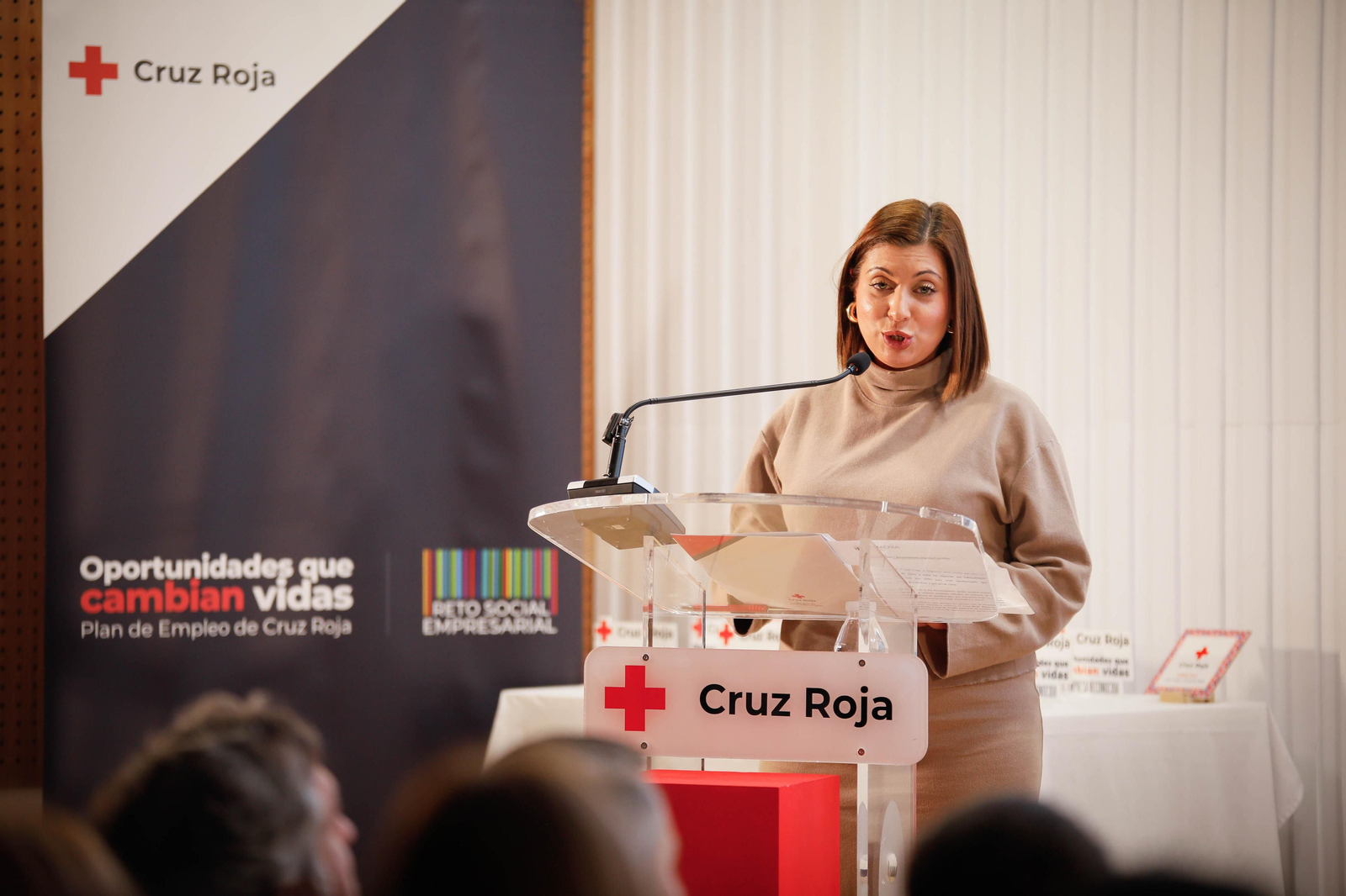 Gala empleo Cruz Roja